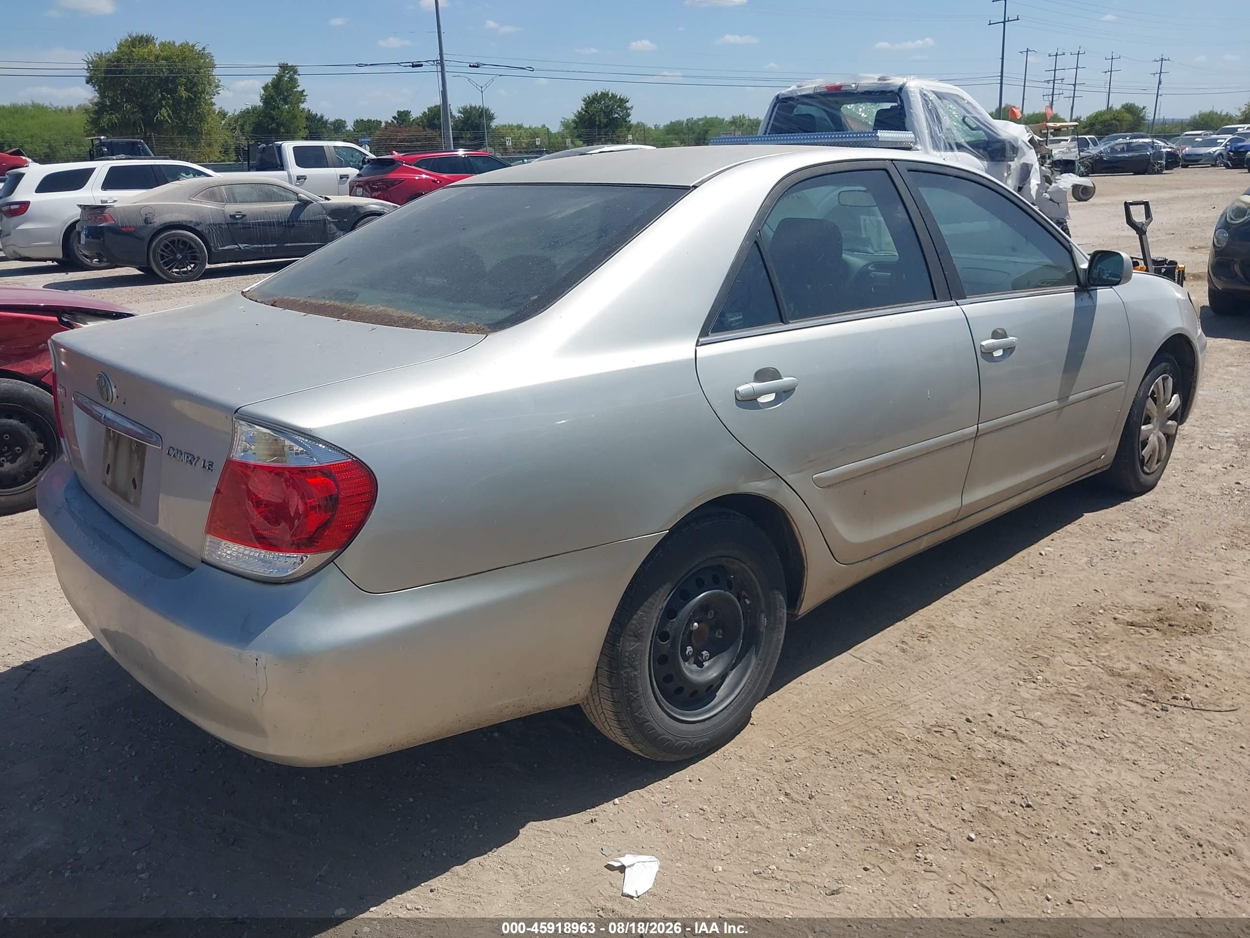 2005 Toyota Camry Le Gray vin: 4T1BE32K35U557653