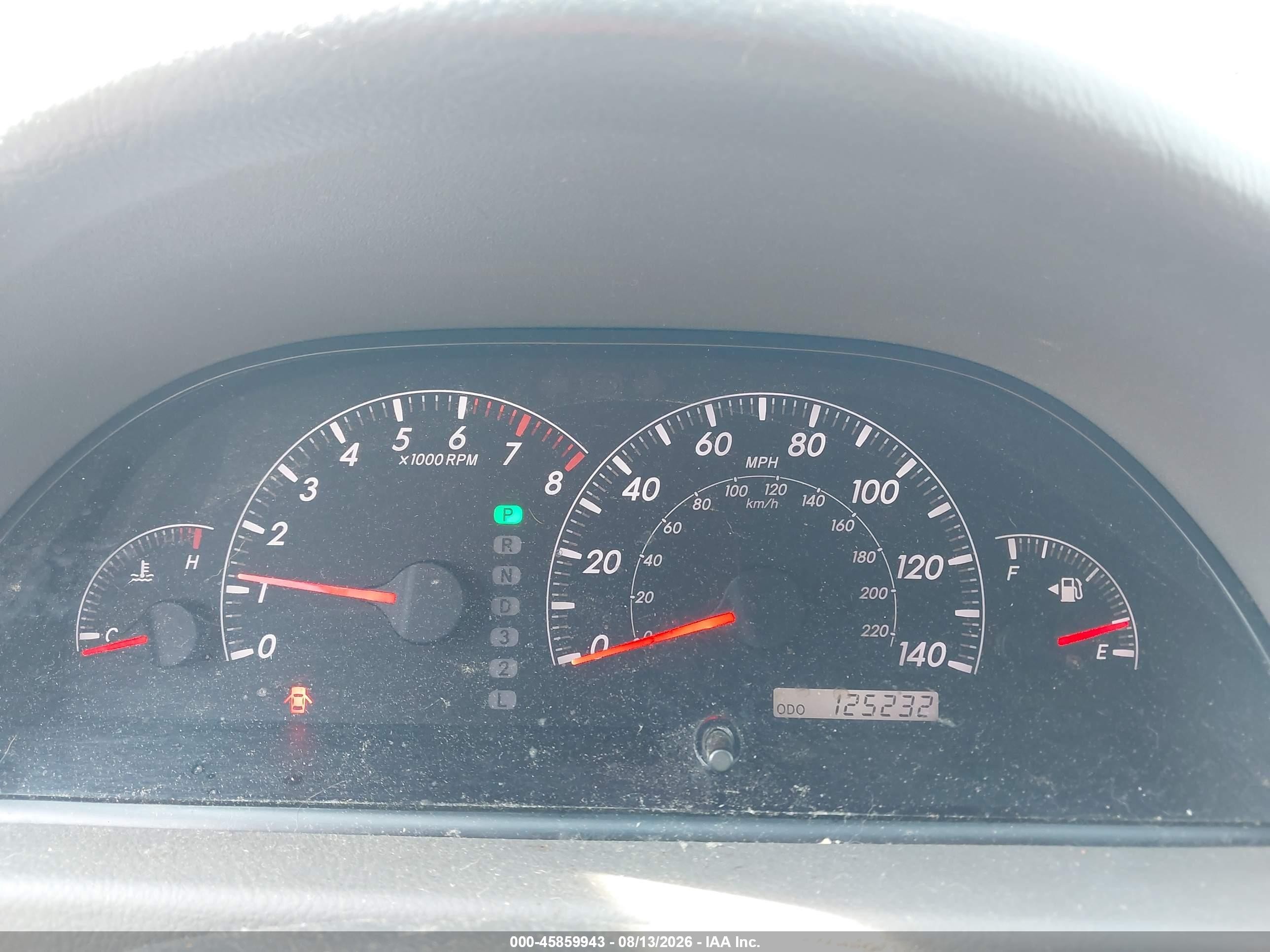 2005 Toyota Camry Le White vin: 4T1BE32K35U607208