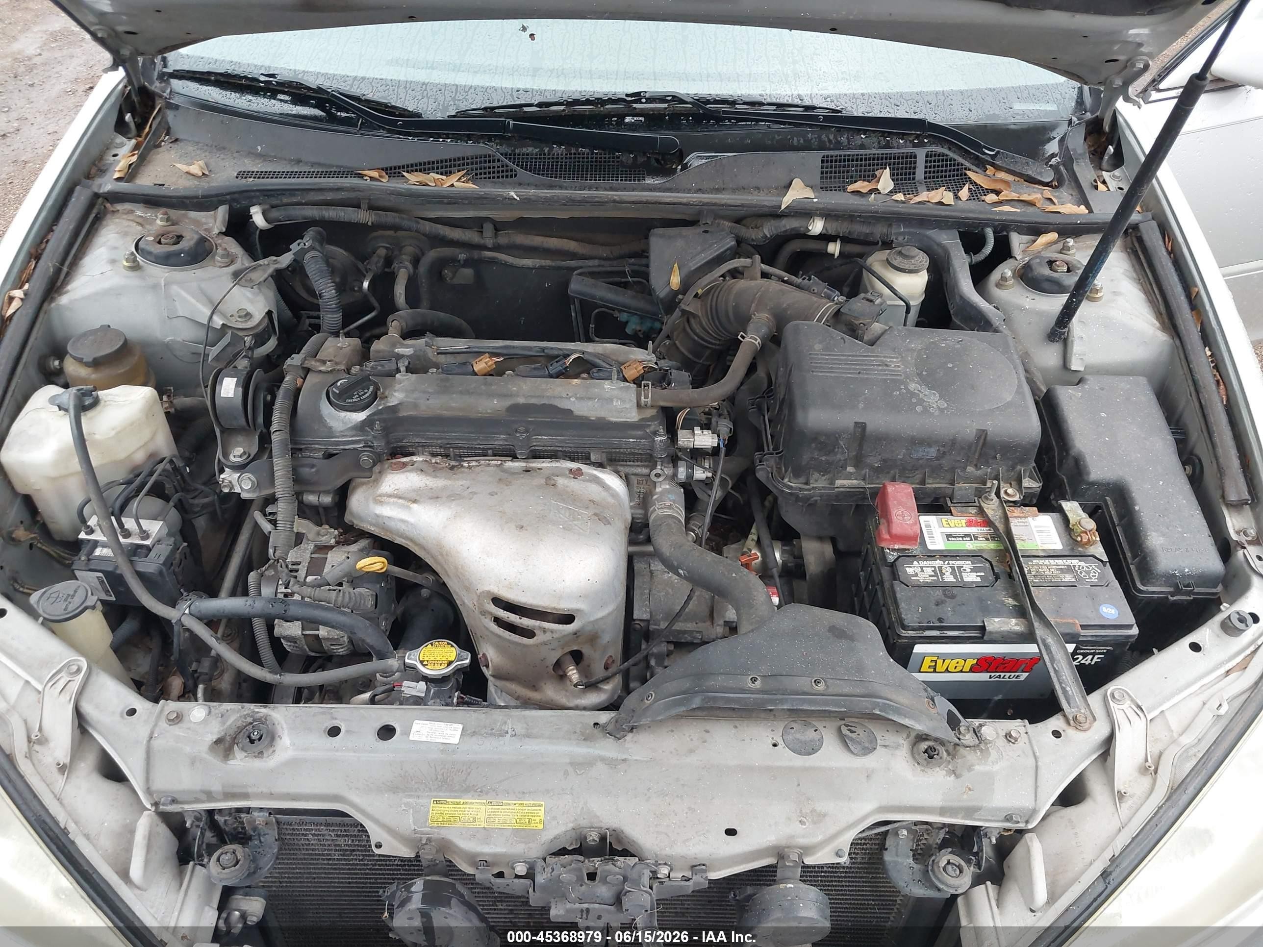 2005 Toyota Camry Le Silver vin: 4T1BE32K35U626809
