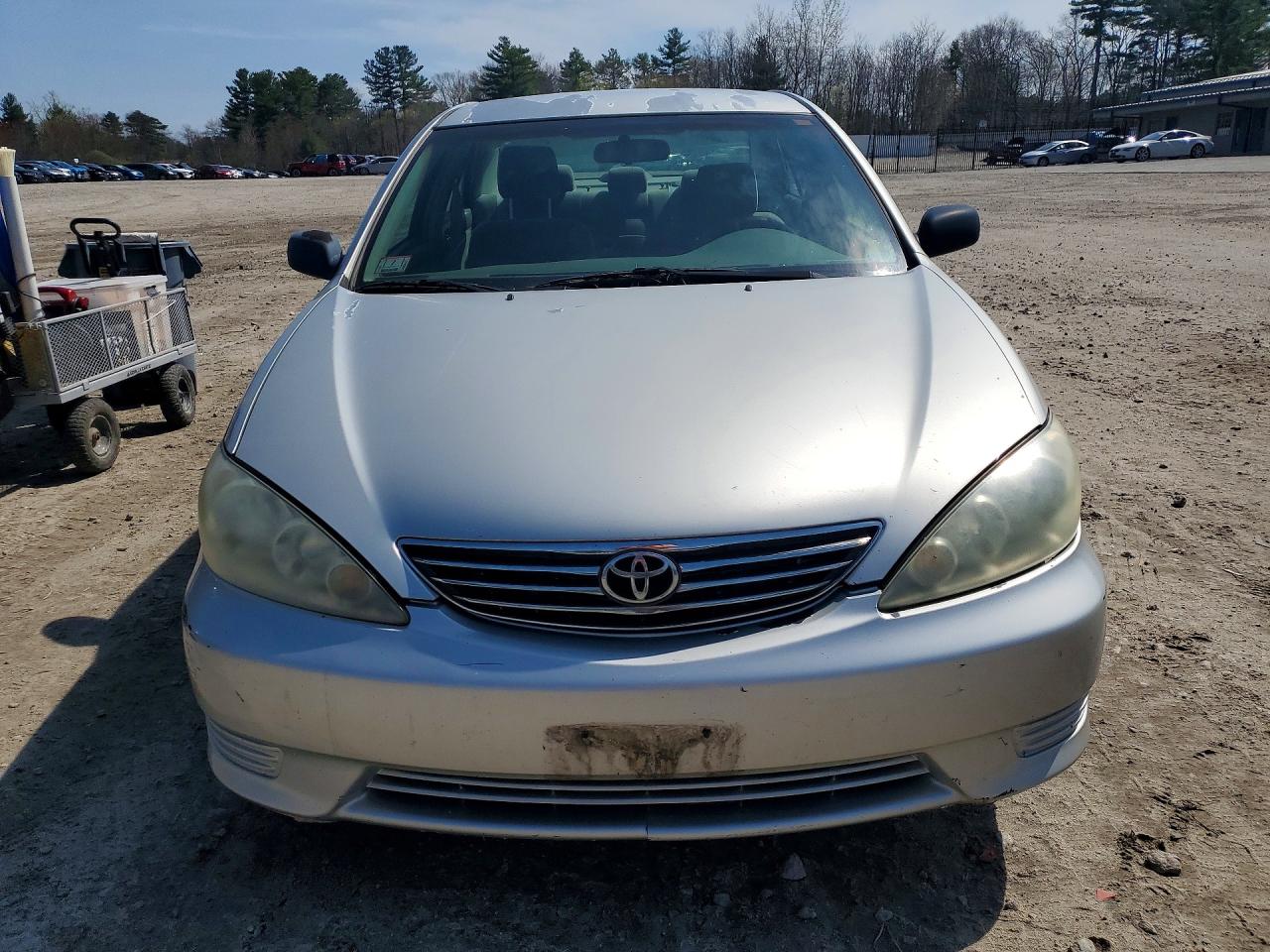 2005 Toyota Camry Standard Серебряный vin: 4T1BE32K35U955655