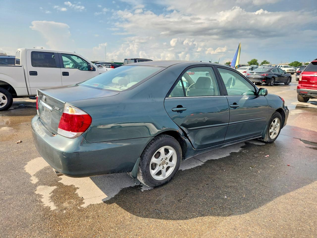 2006 Toyota Camry Le Green vin: 4T1BE32K36U119622