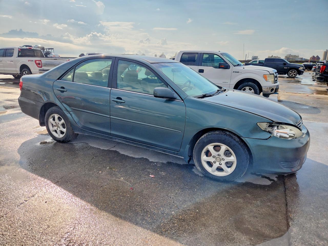 2006 Toyota Camry Le Green vin: 4T1BE32K36U119622