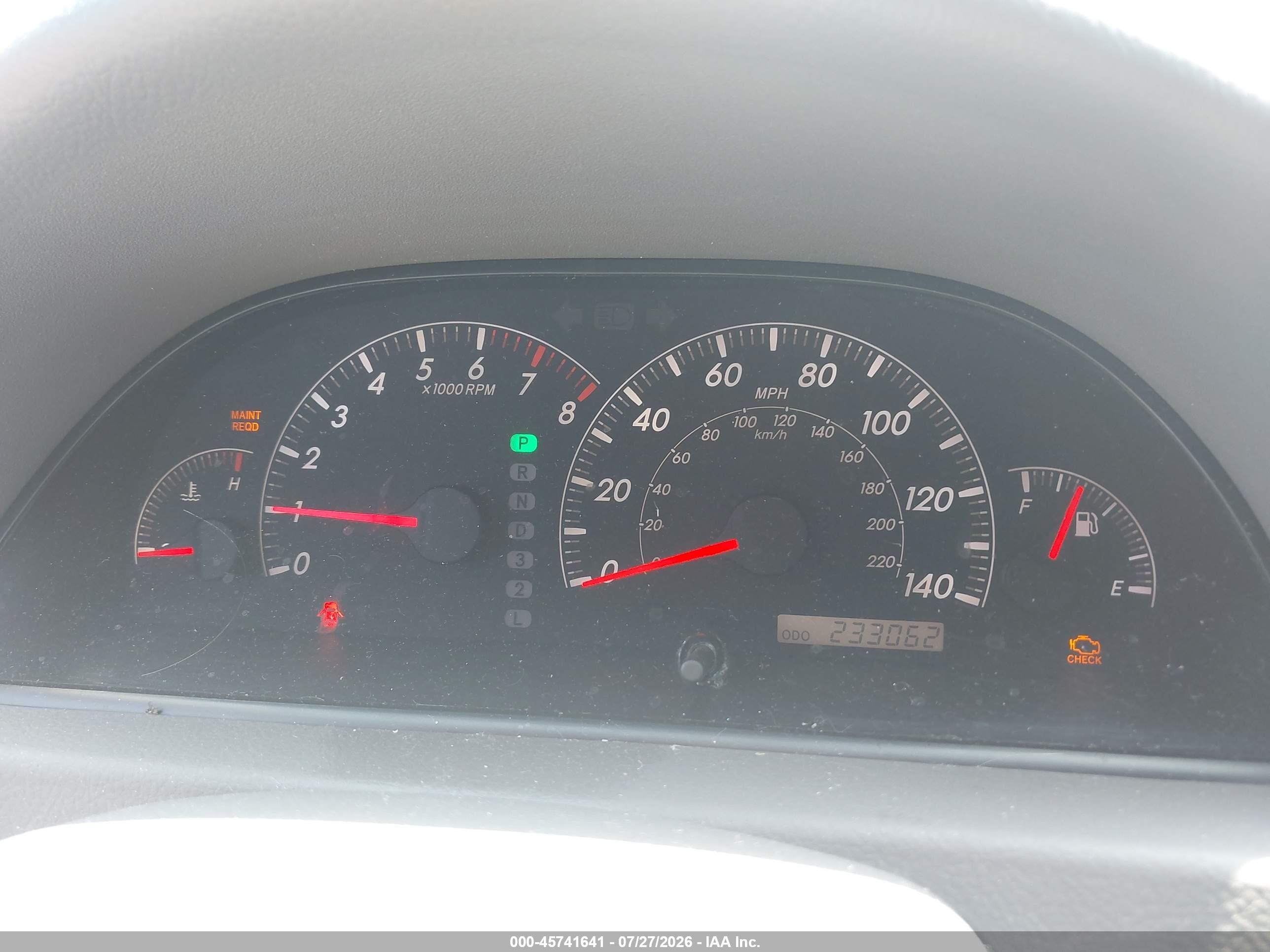 2006 Toyota Camry Le Red vin: 4T1BE32K36U151843
