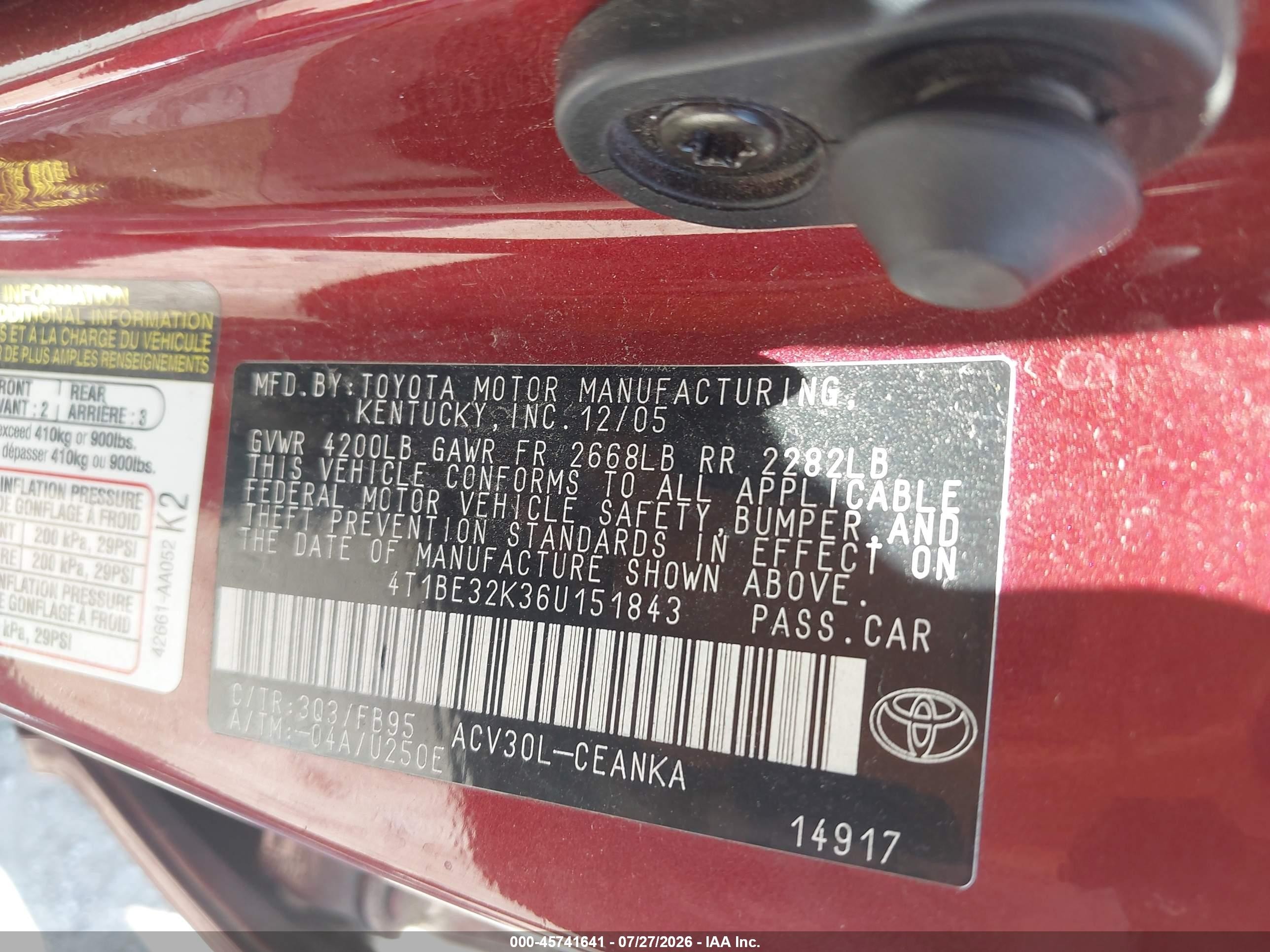 2006 Toyota Camry Le Red vin: 4T1BE32K36U151843