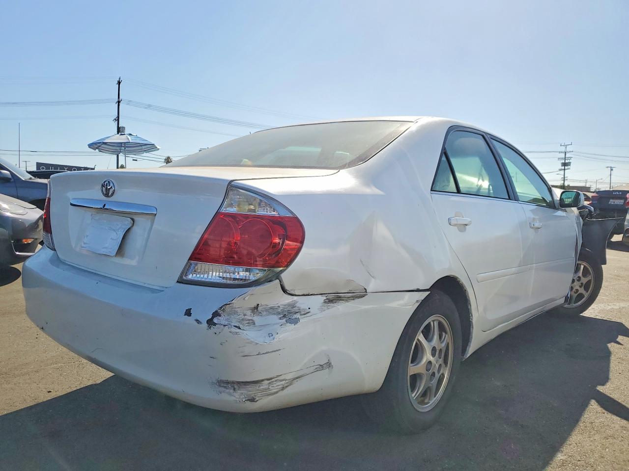 2006 Toyota Camry Le White vin: 4T1BE32K36U669385