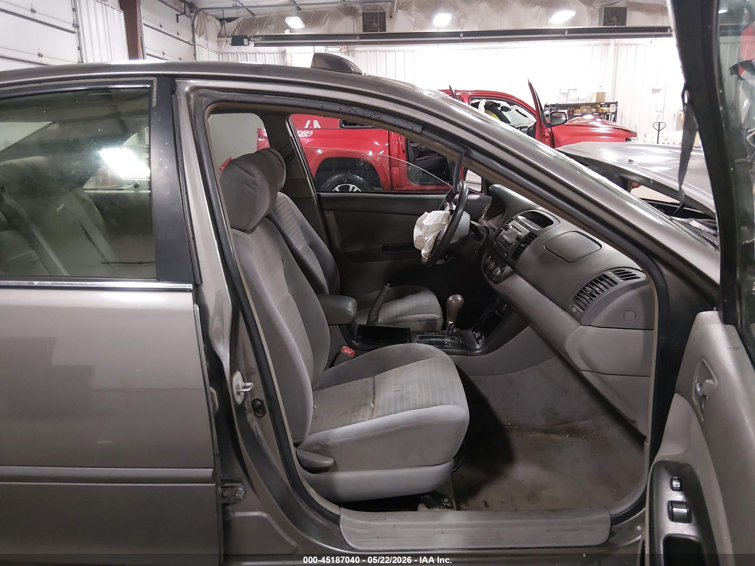 2006 Toyota Camry Le Gray vin: 4T1BE32K36U673906