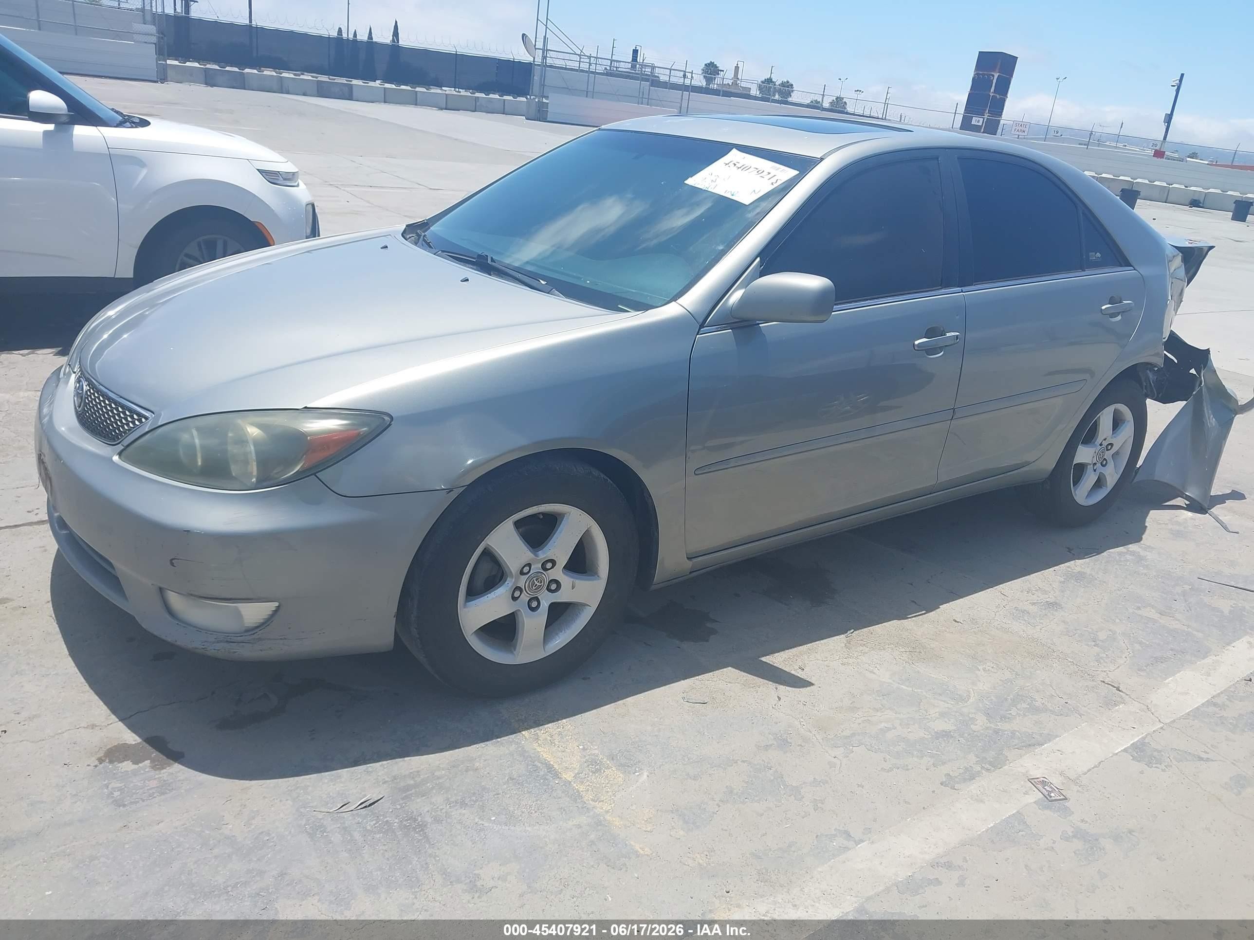 2006 Toyota Camry Se Серебряный vin: 4T1BE32K36U696070