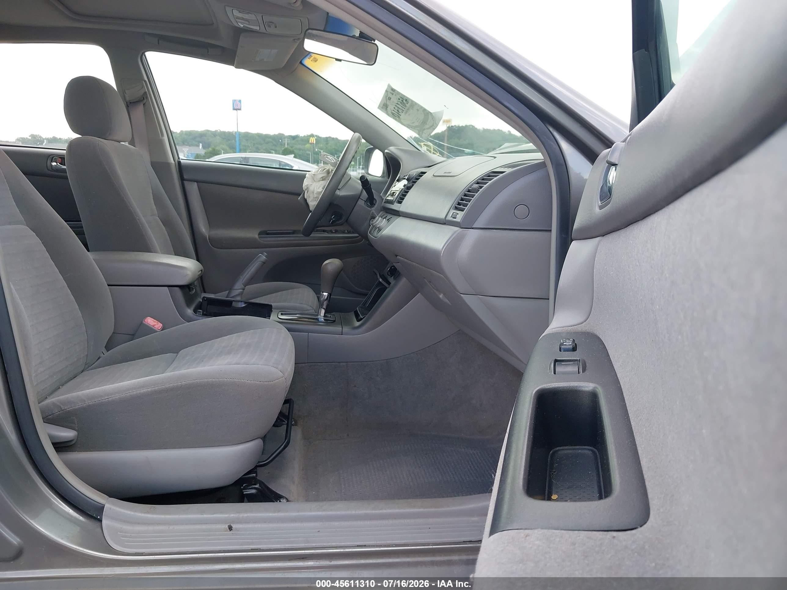 2006 Toyota Camry Le/xle/se Tan vin: 4T1BE32K36U727706