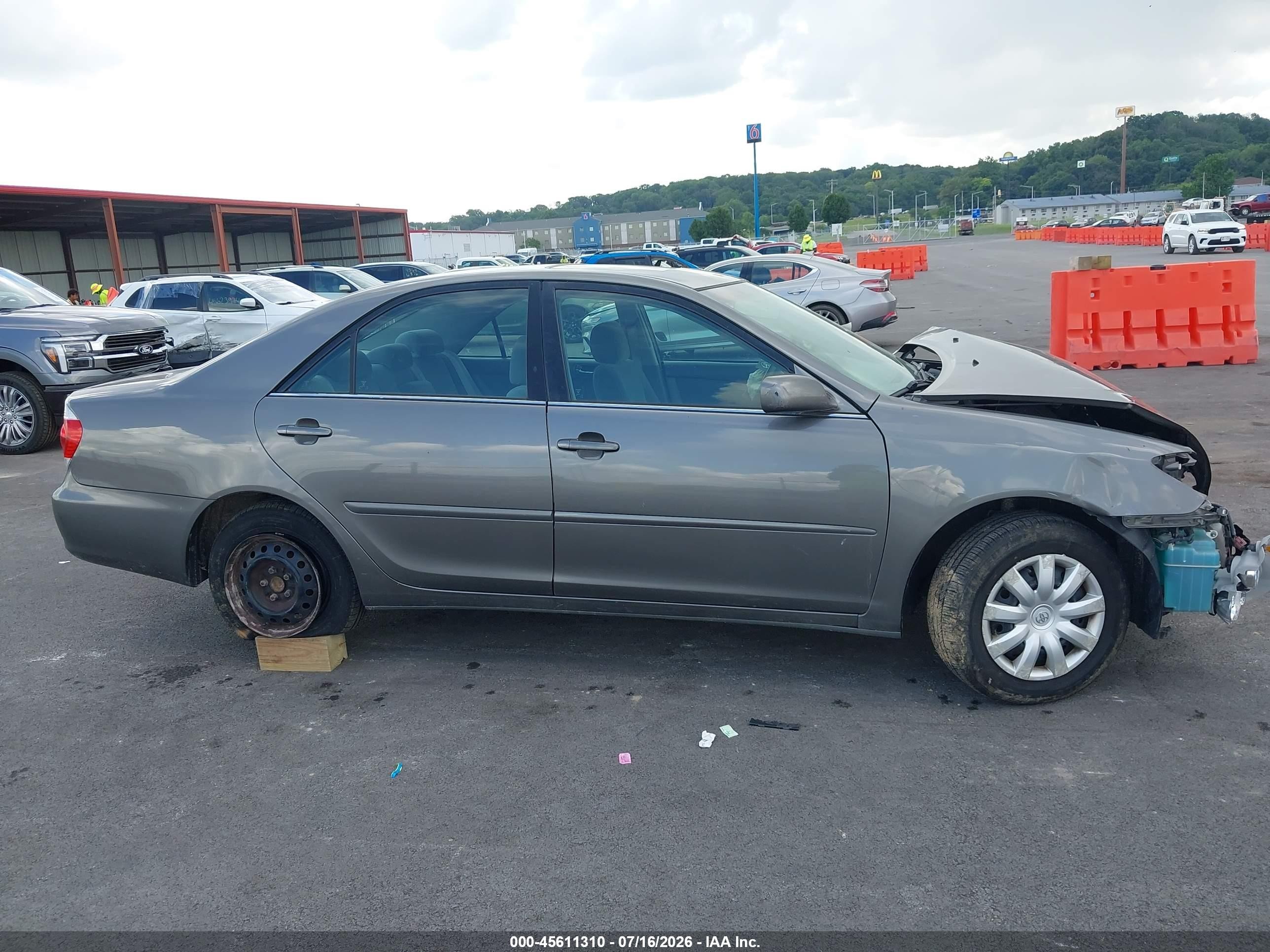 2006 Toyota Camry Le/xle/se Tan vin: 4T1BE32K36U727706