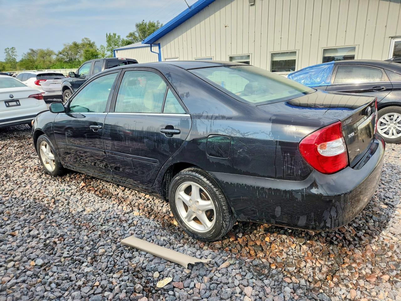 2002 Toyota Camry Le Black vin: 4T1BE32K42U001556