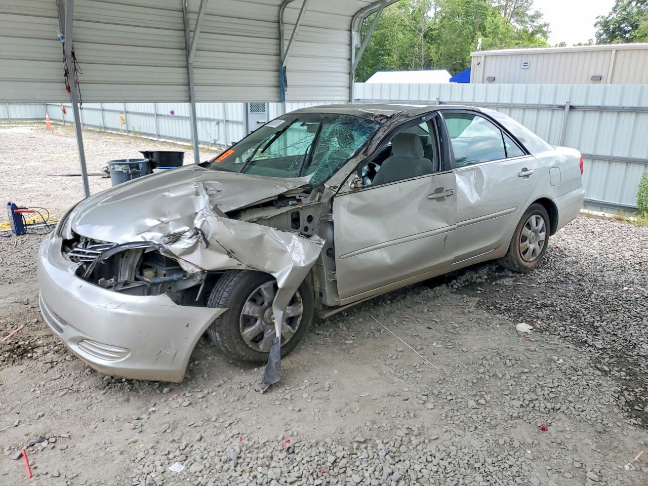 2002 Toyota Camry Le Silver vin: 4T1BE32K42U051177