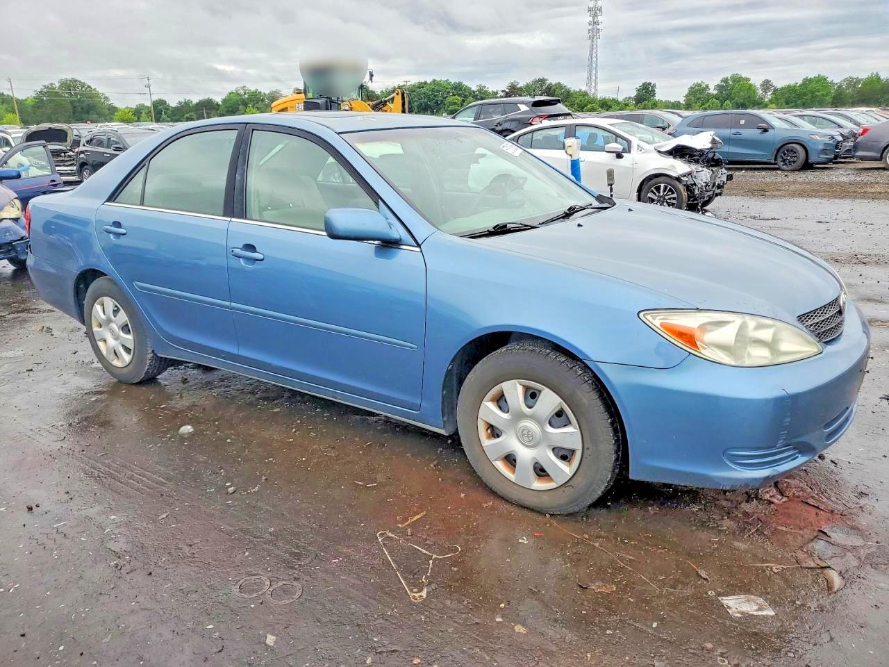 2002 Toyota Camry Le Blue vin: 4T1BE32K42U544020