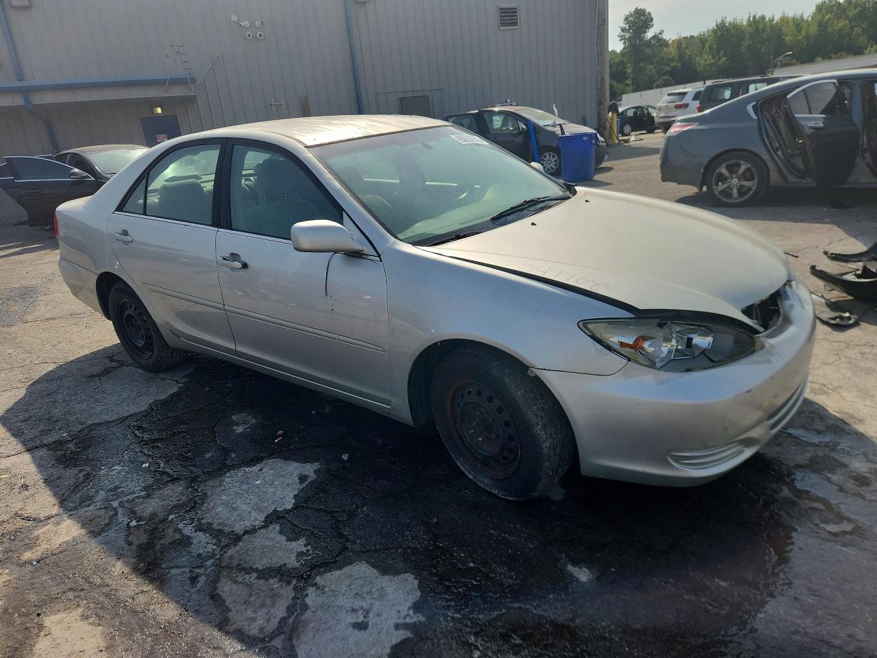 2002 Toyota Camry Le Серебряный vin: 4T1BE32K42U559486