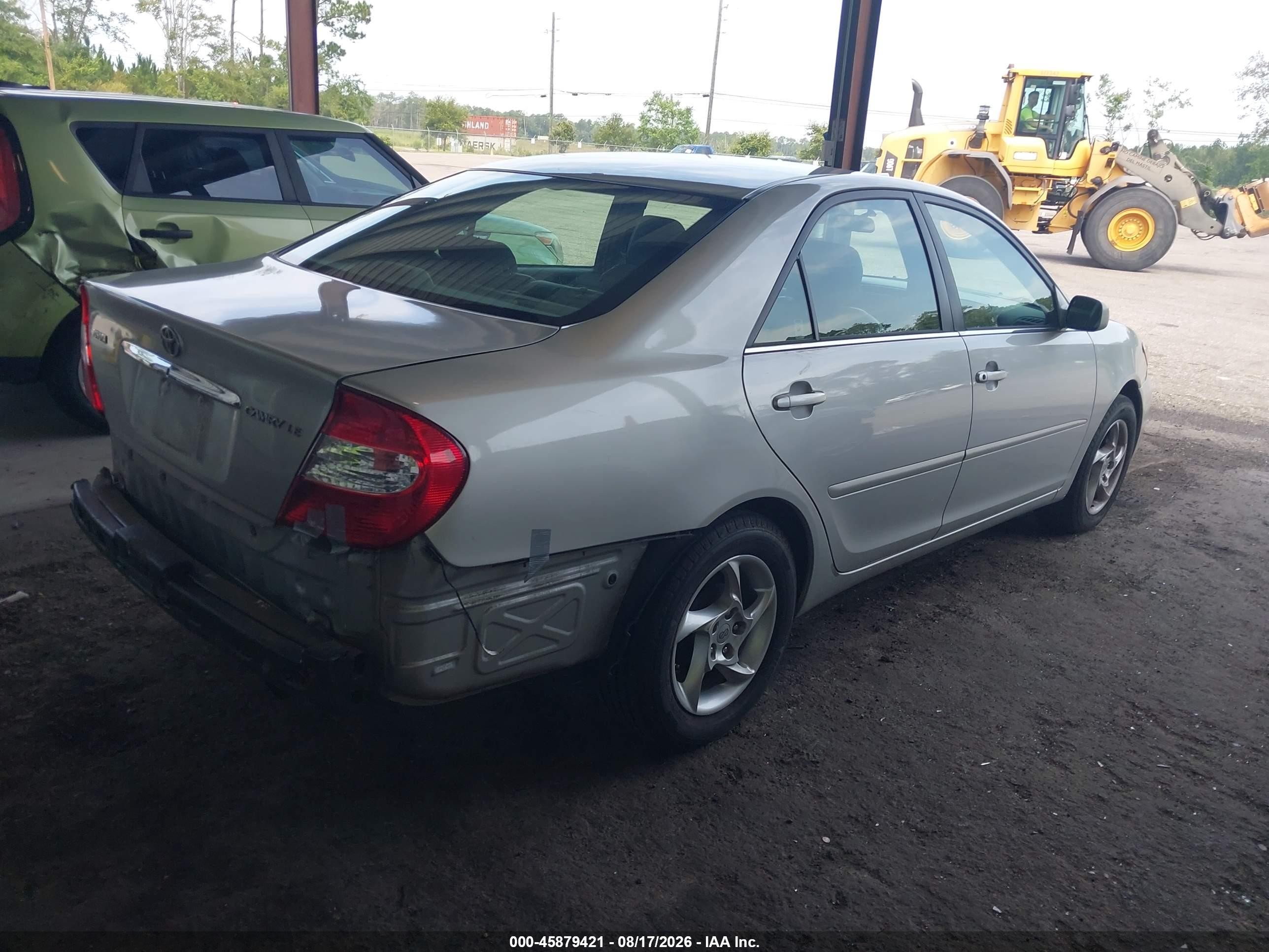 2002 Toyota Camry Le Silver vin: 4T1BE32K42U613076