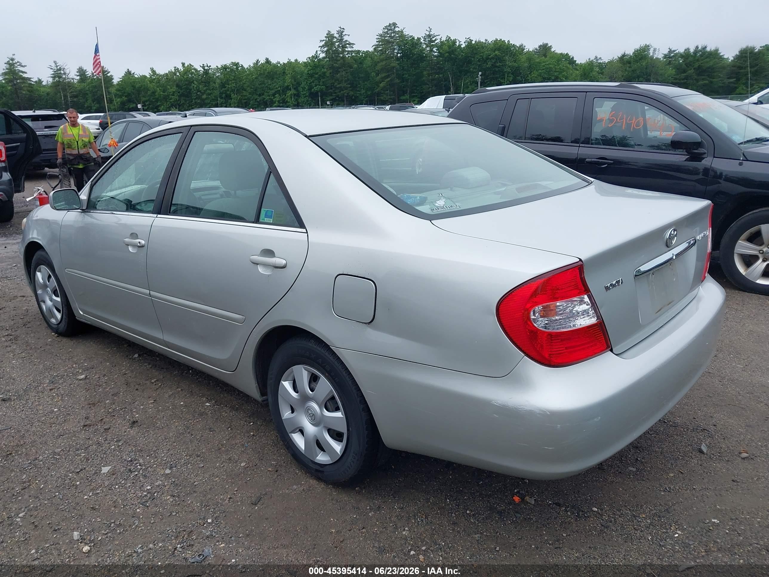 2003 Toyota Camry Le Серебряный vin: 4T1BE32K43U130754