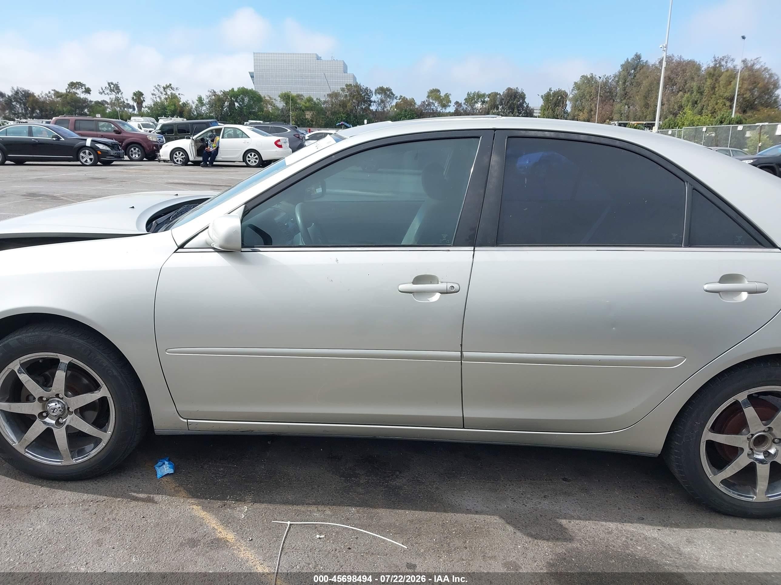 2003 Toyota Camry Le Silver vin: 4T1BE32K43U154262