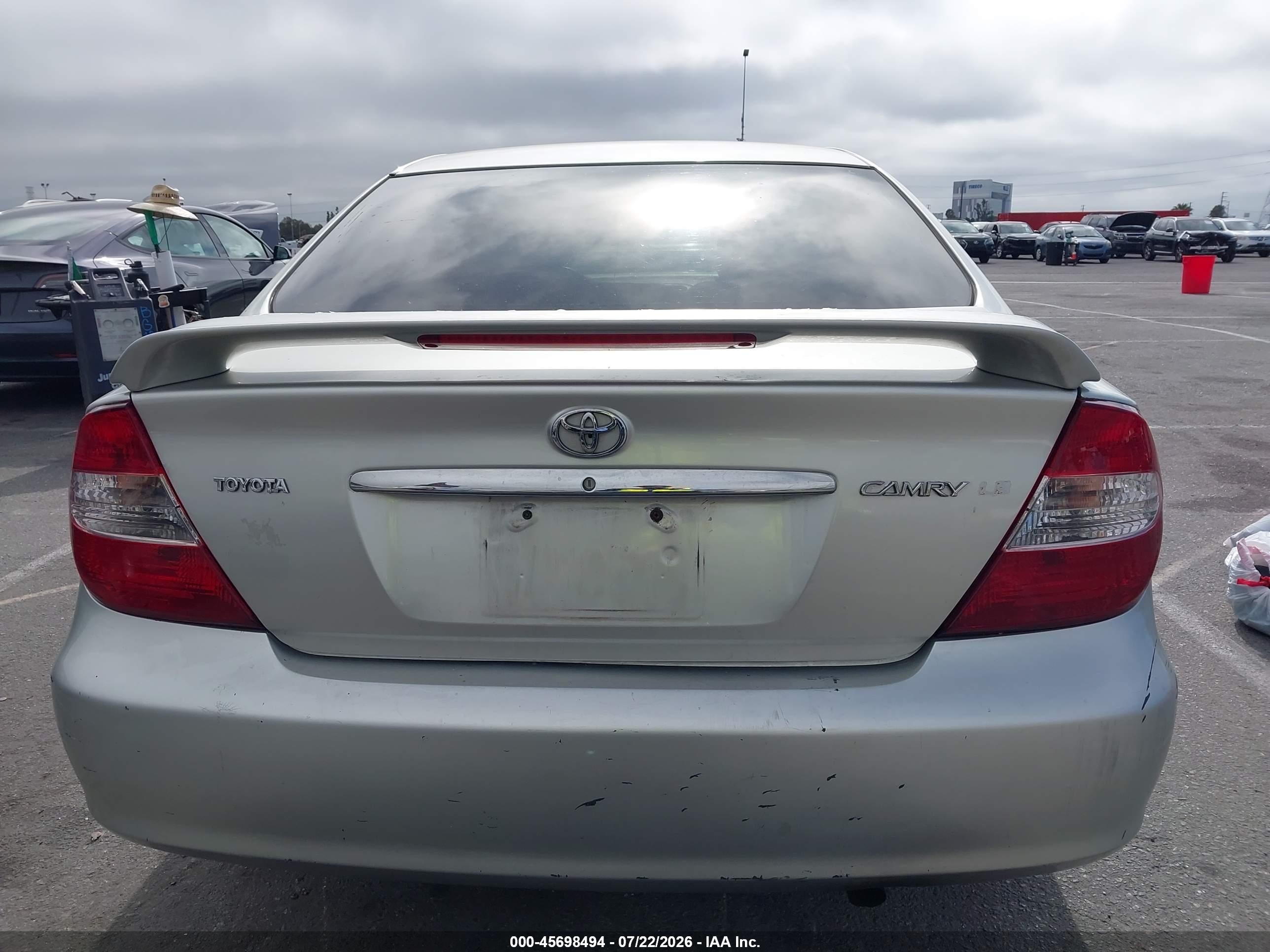 2003 Toyota Camry Le Silver vin: 4T1BE32K43U154262
