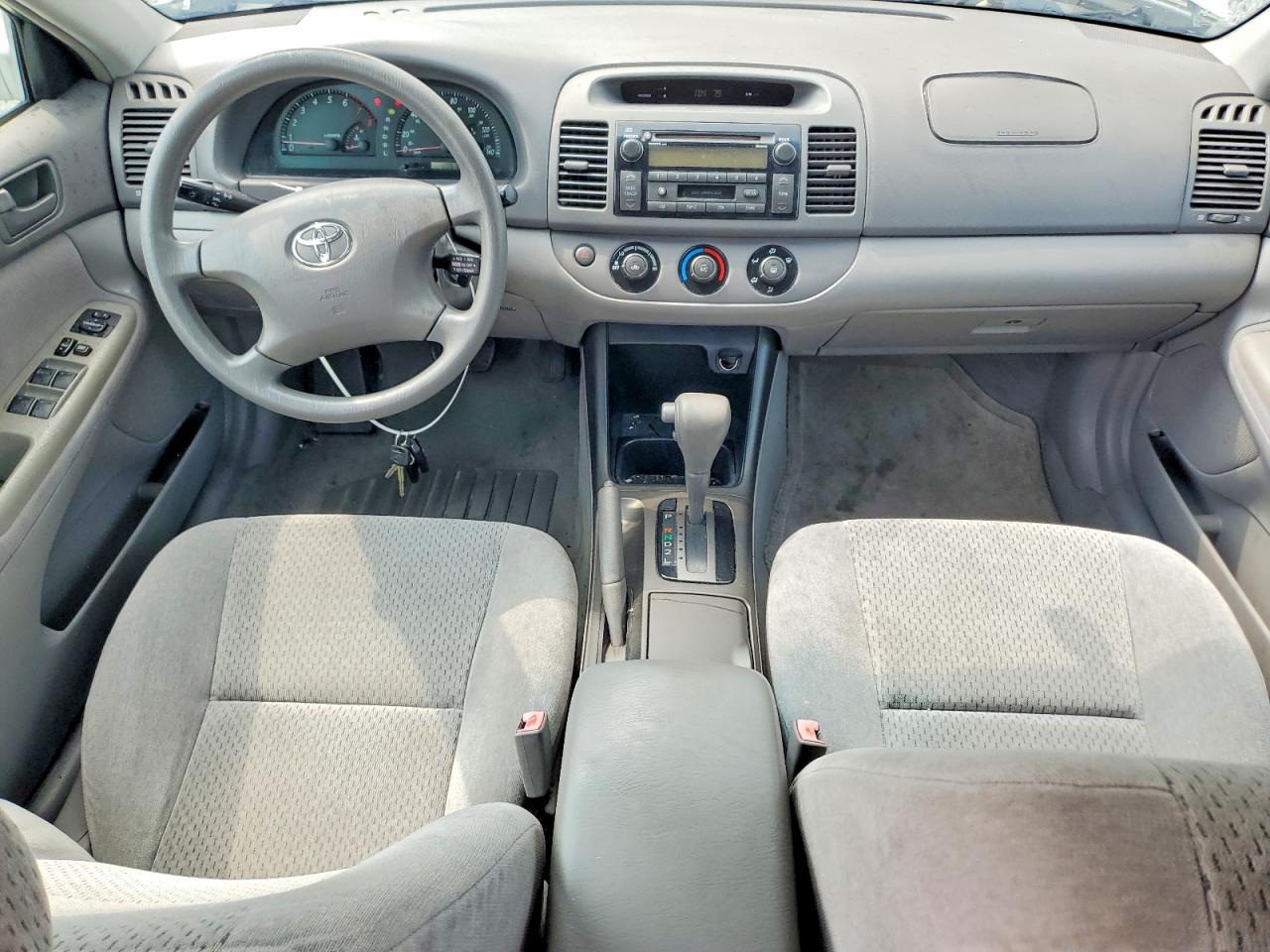 2003 Toyota Camry Le Silver vin: 4T1BE32K43U202665
