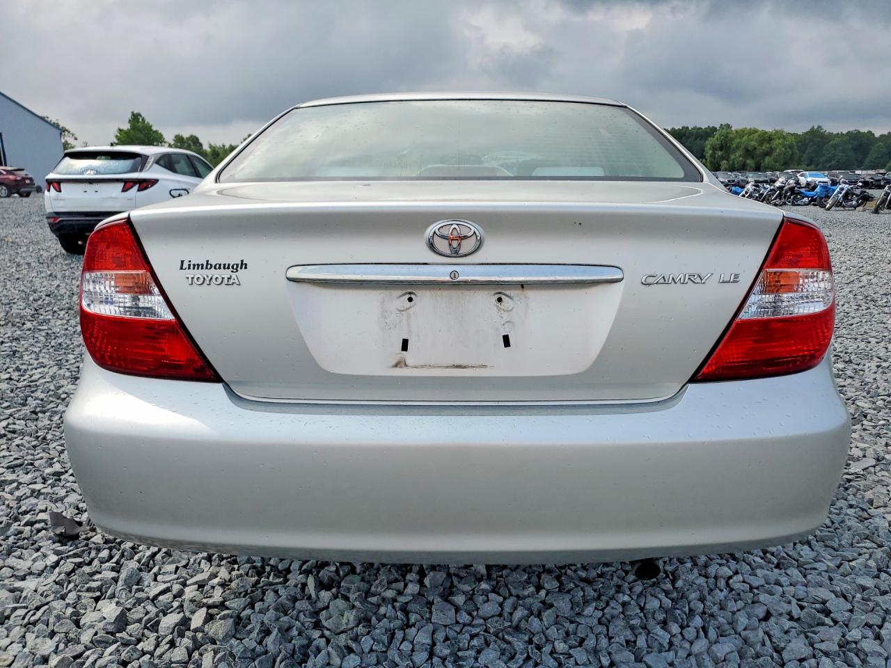 2003 Toyota Camry Le Silver vin: 4T1BE32K43U202665