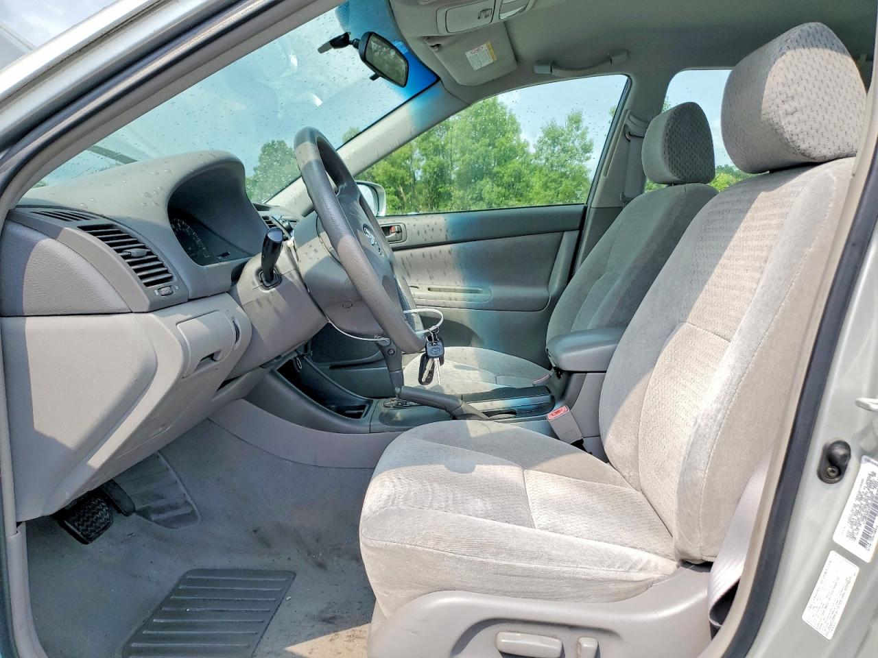 2003 Toyota Camry Le Silver vin: 4T1BE32K43U202665