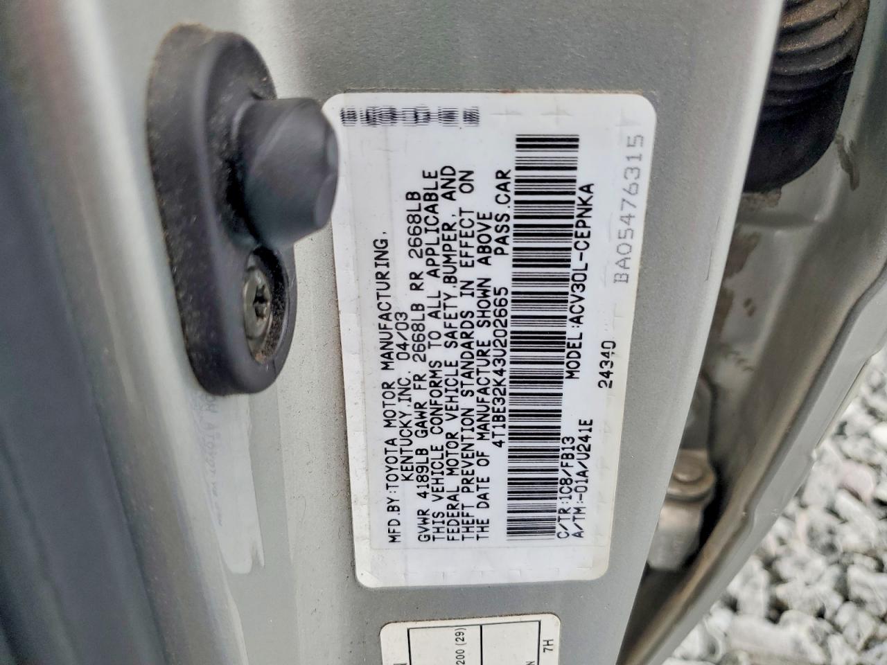 2003 Toyota Camry Le Silver vin: 4T1BE32K43U202665