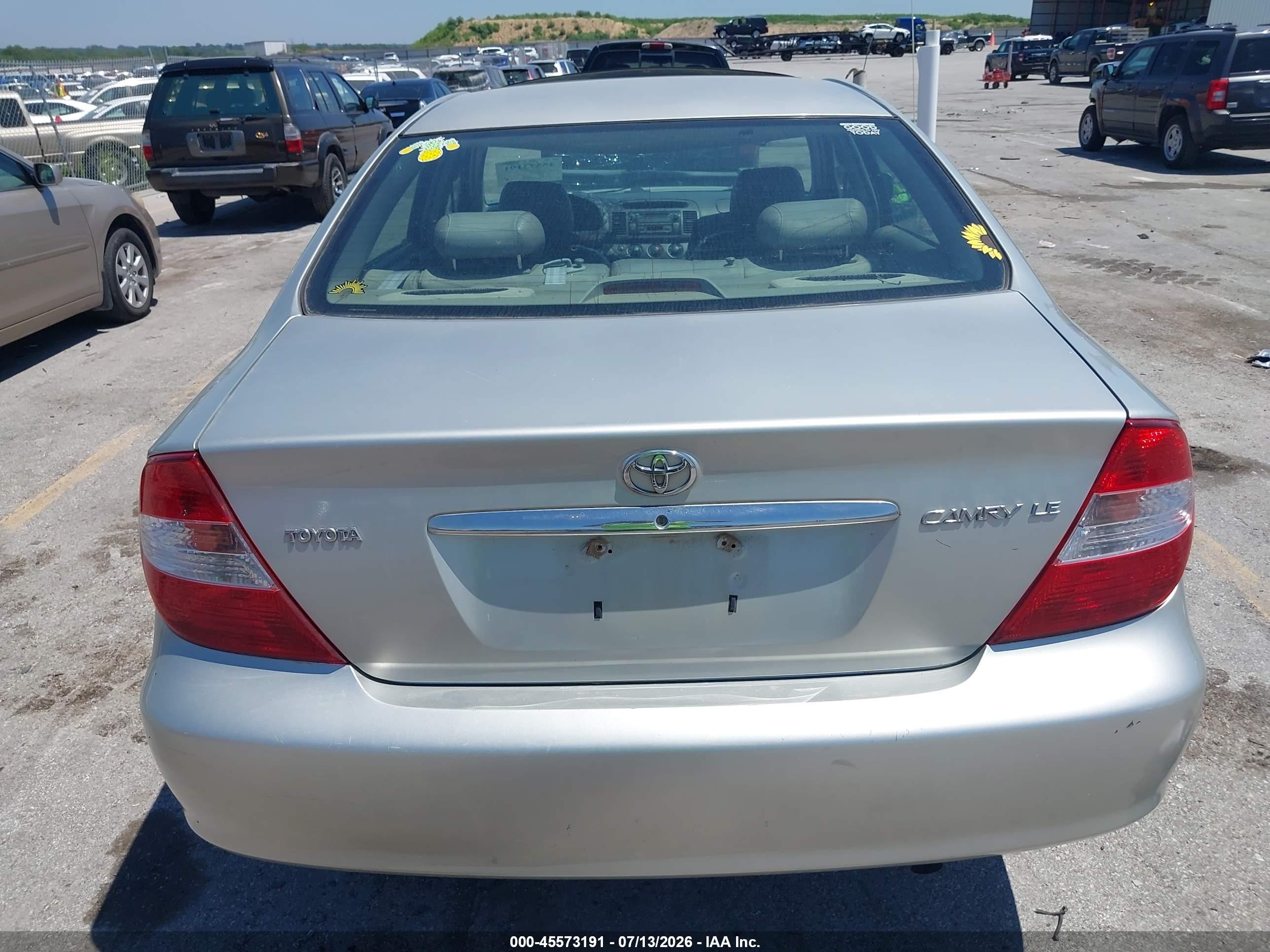 2003 Toyota Camry Le Silver vin: 4T1BE32K43U206098
