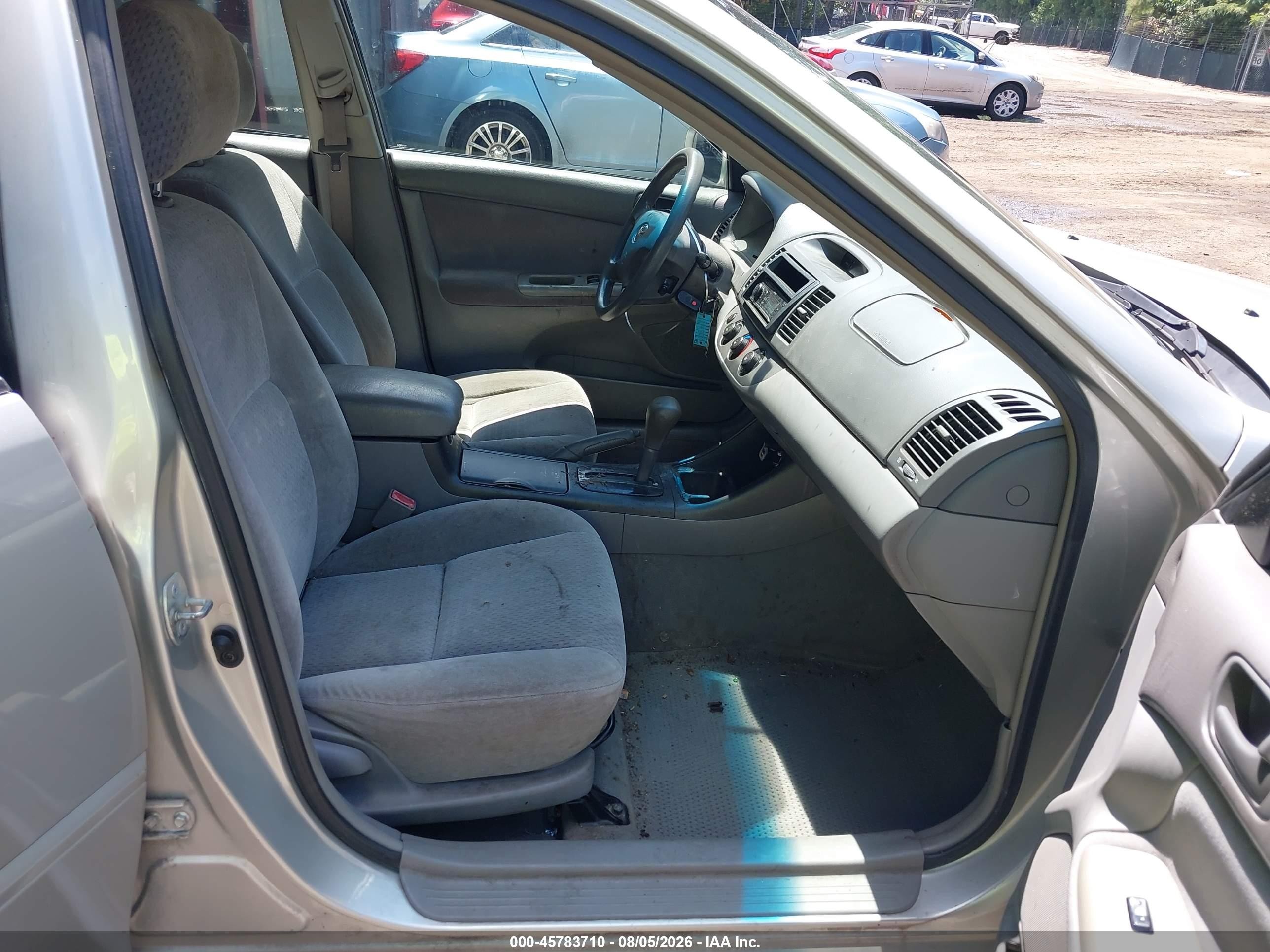 2003 Toyota Camry Le Silver vin: 4T1BE32K43U227467