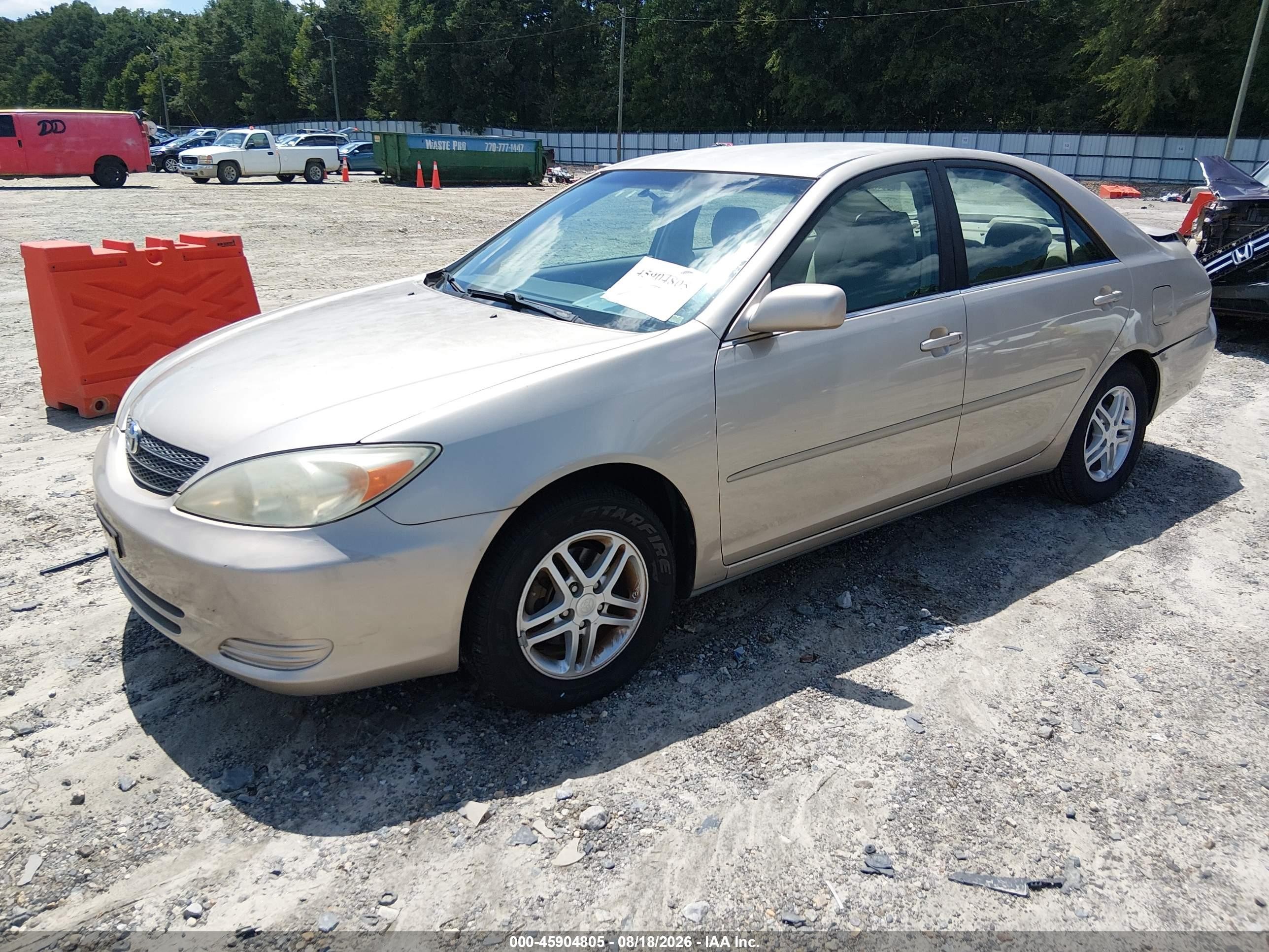 2003 Toyota Camry Le/xle/se Champagne vin: 4T1BE32K43U231860