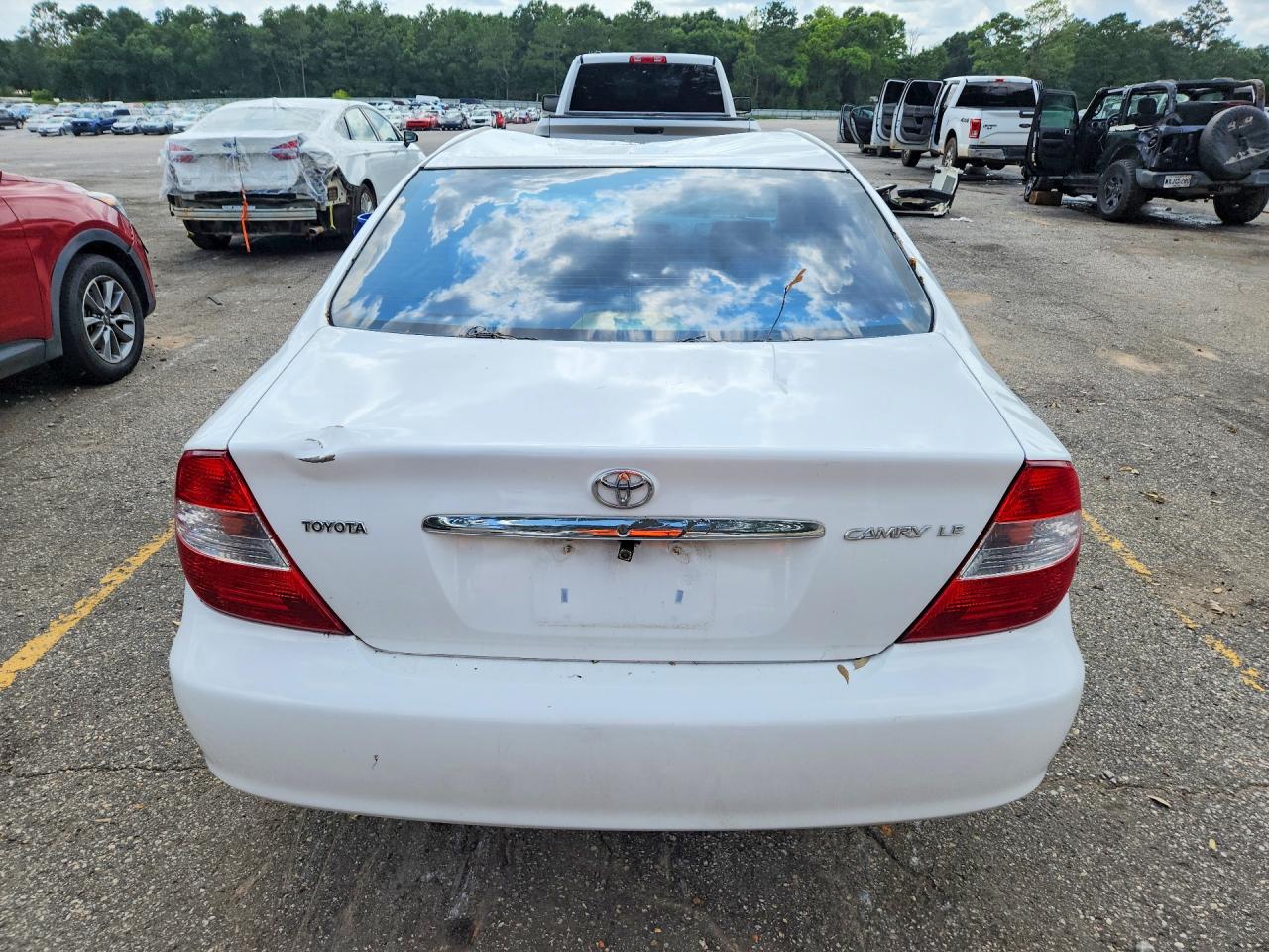2003 Toyota Camry Le White vin: 4T1BE32K43U240185