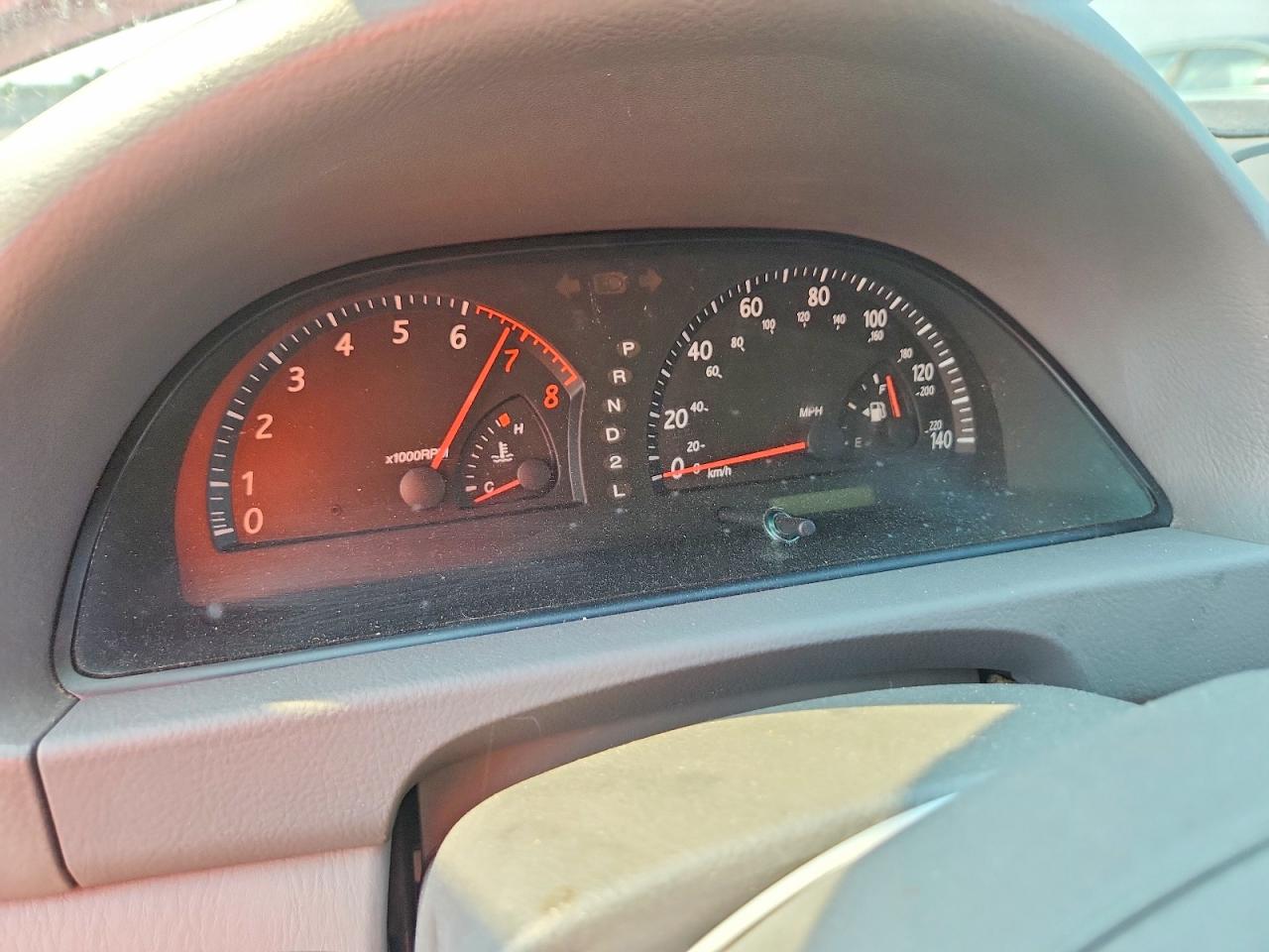 2003 Toyota Camry Le Red vin: 4T1BE32K43U249811