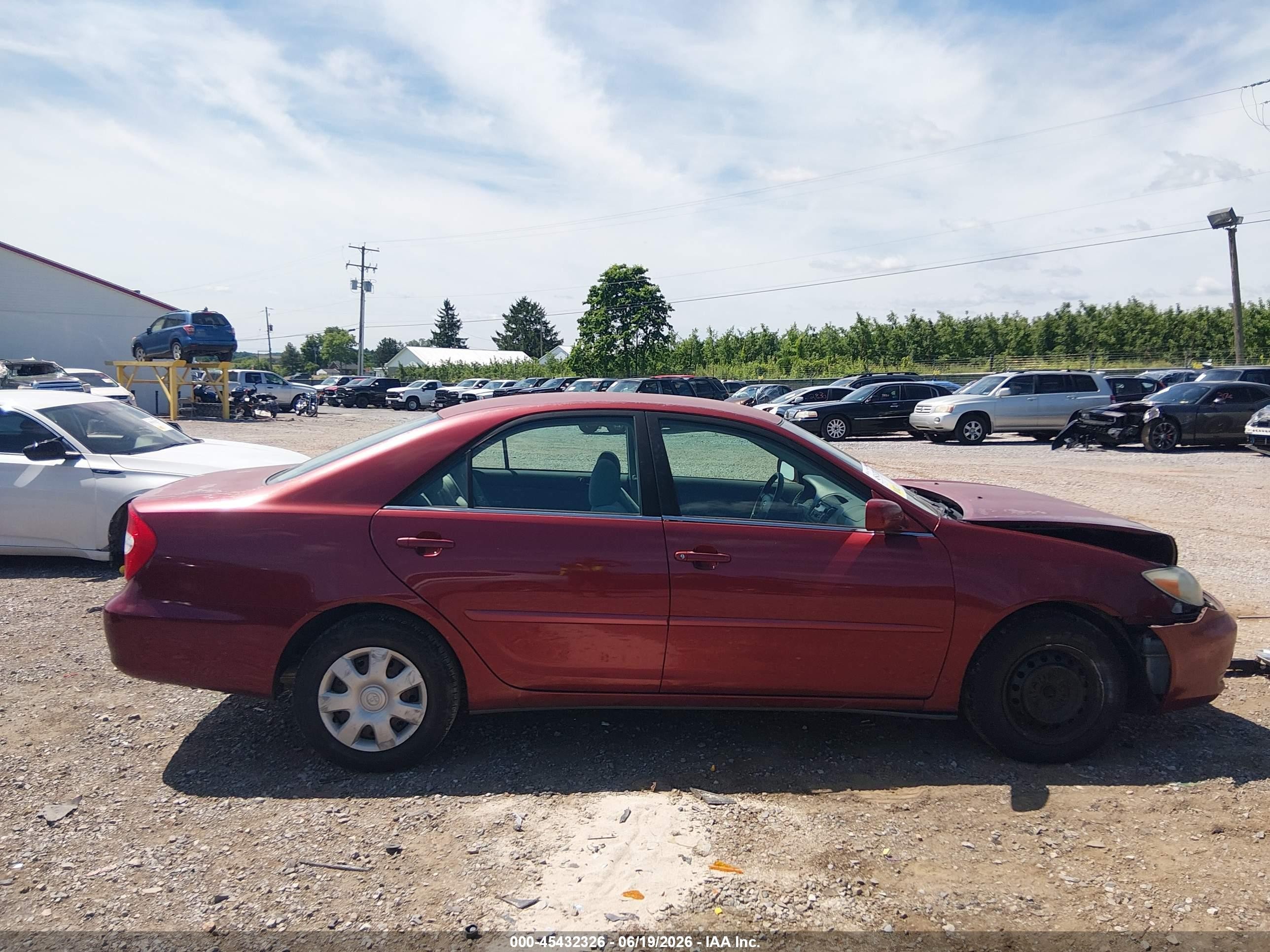 2003 Toyota Camry Le Red vin: 4T1BE32K43U254975