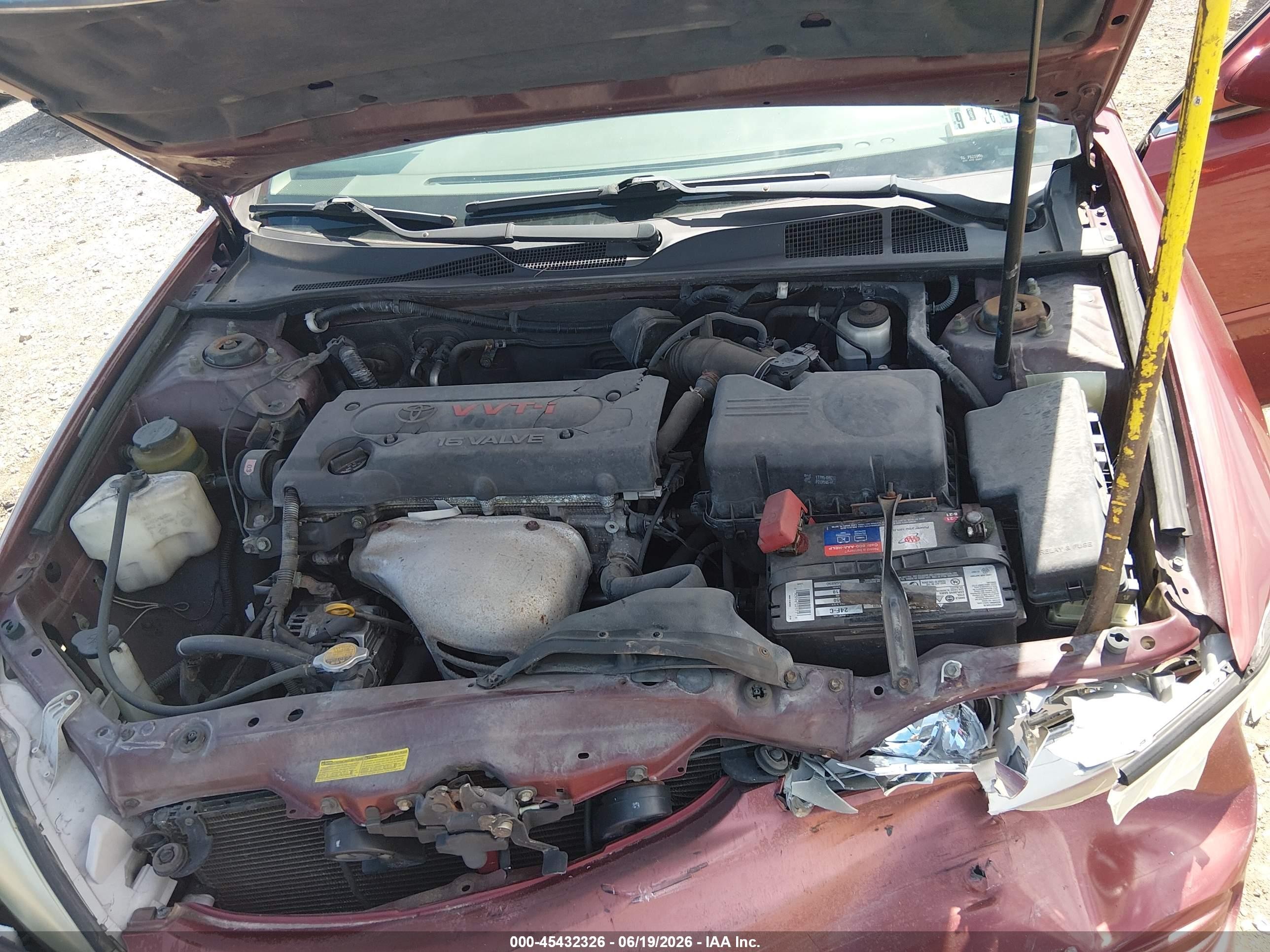 2003 Toyota Camry Le Red vin: 4T1BE32K43U254975