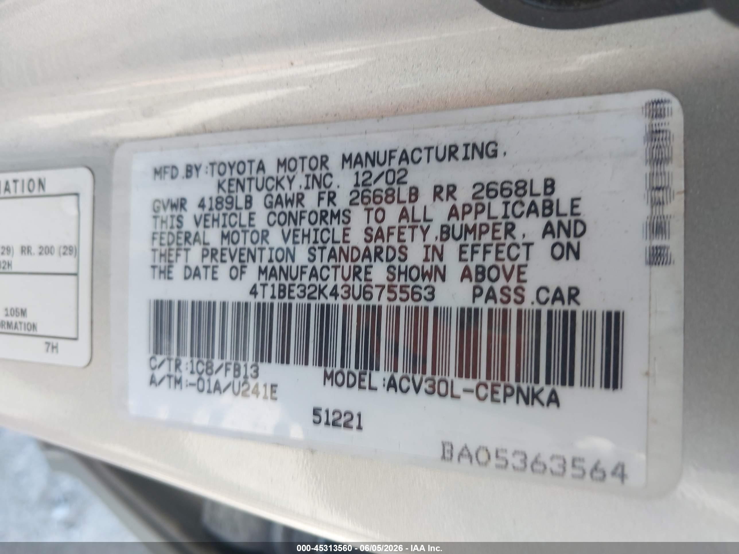 2003 Toyota Camry Le Серебряный vin: 4T1BE32K43U675563