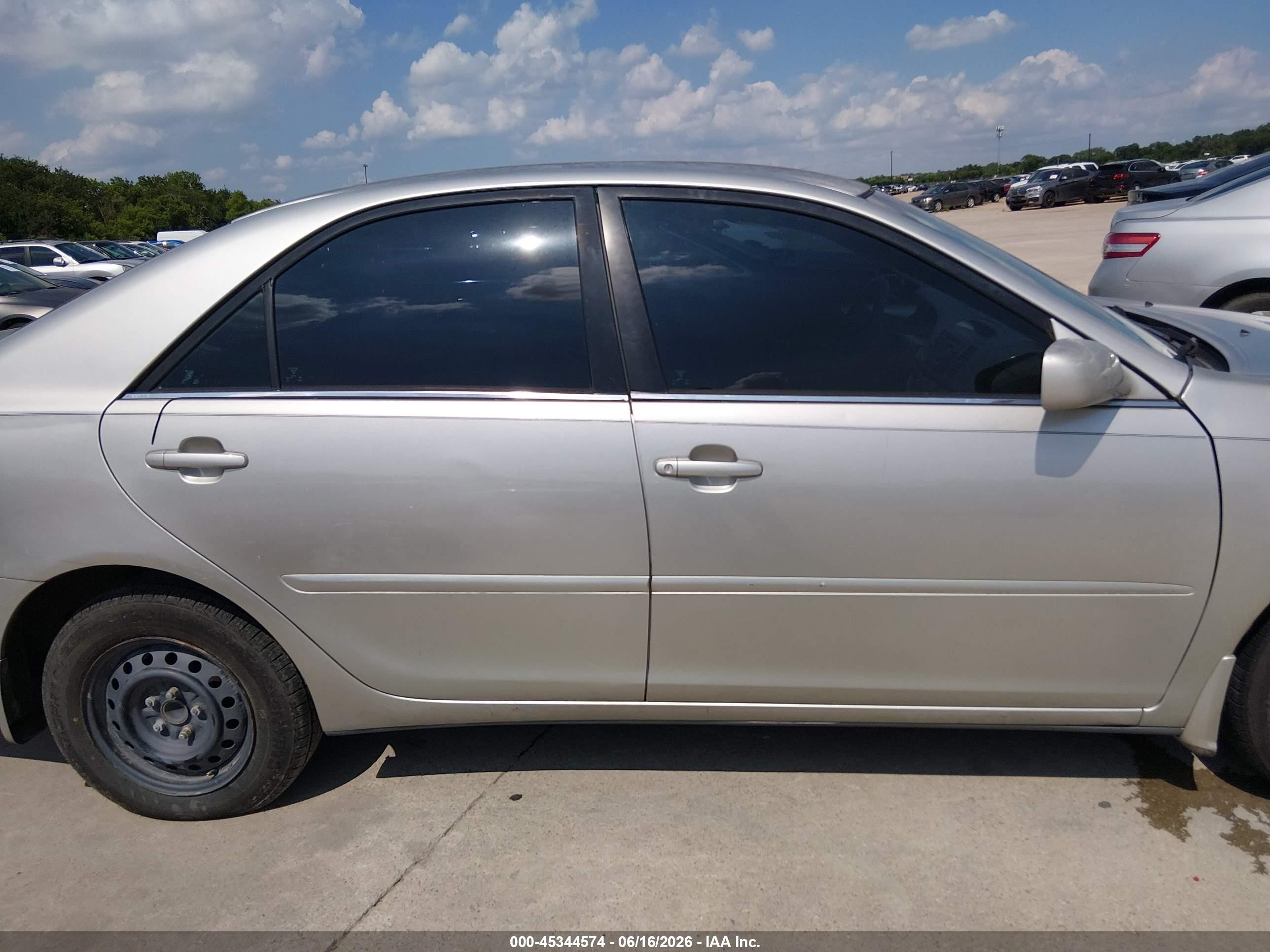 2003 Toyota Camry Le Gray vin: 4T1BE32K43U703023
