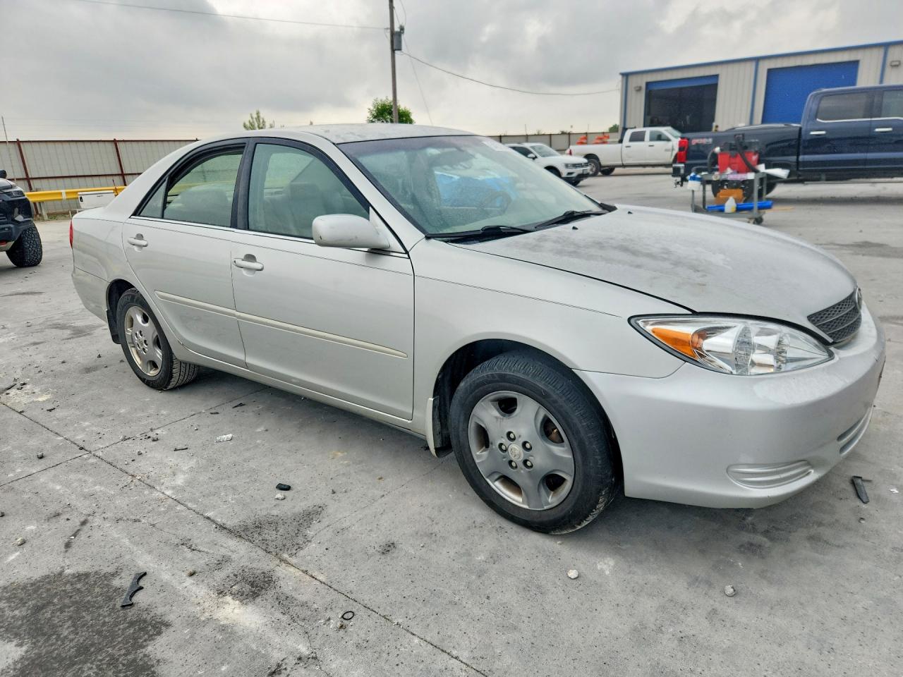 2003 Toyota Camry Le Silver vin: 4T1BE32K43U715088