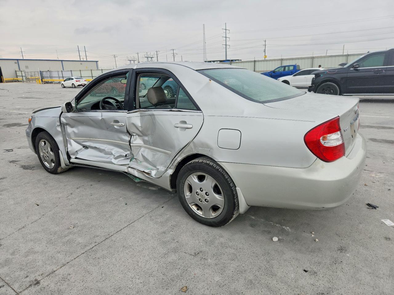 2003 Toyota Camry Le Silver vin: 4T1BE32K43U715088