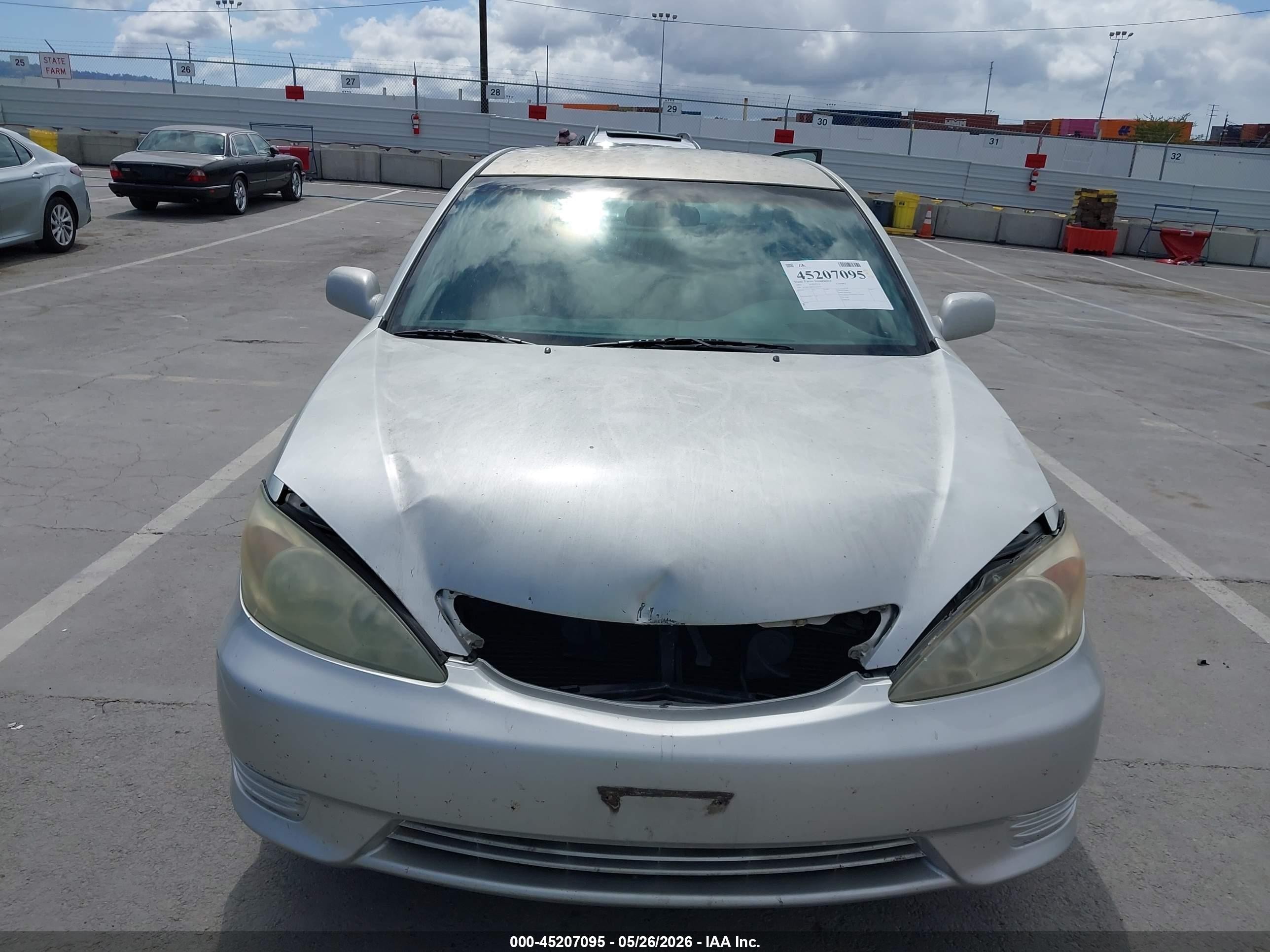 2003 Toyota Camry Le Серебряный vin: 4T1BE32K43U752254