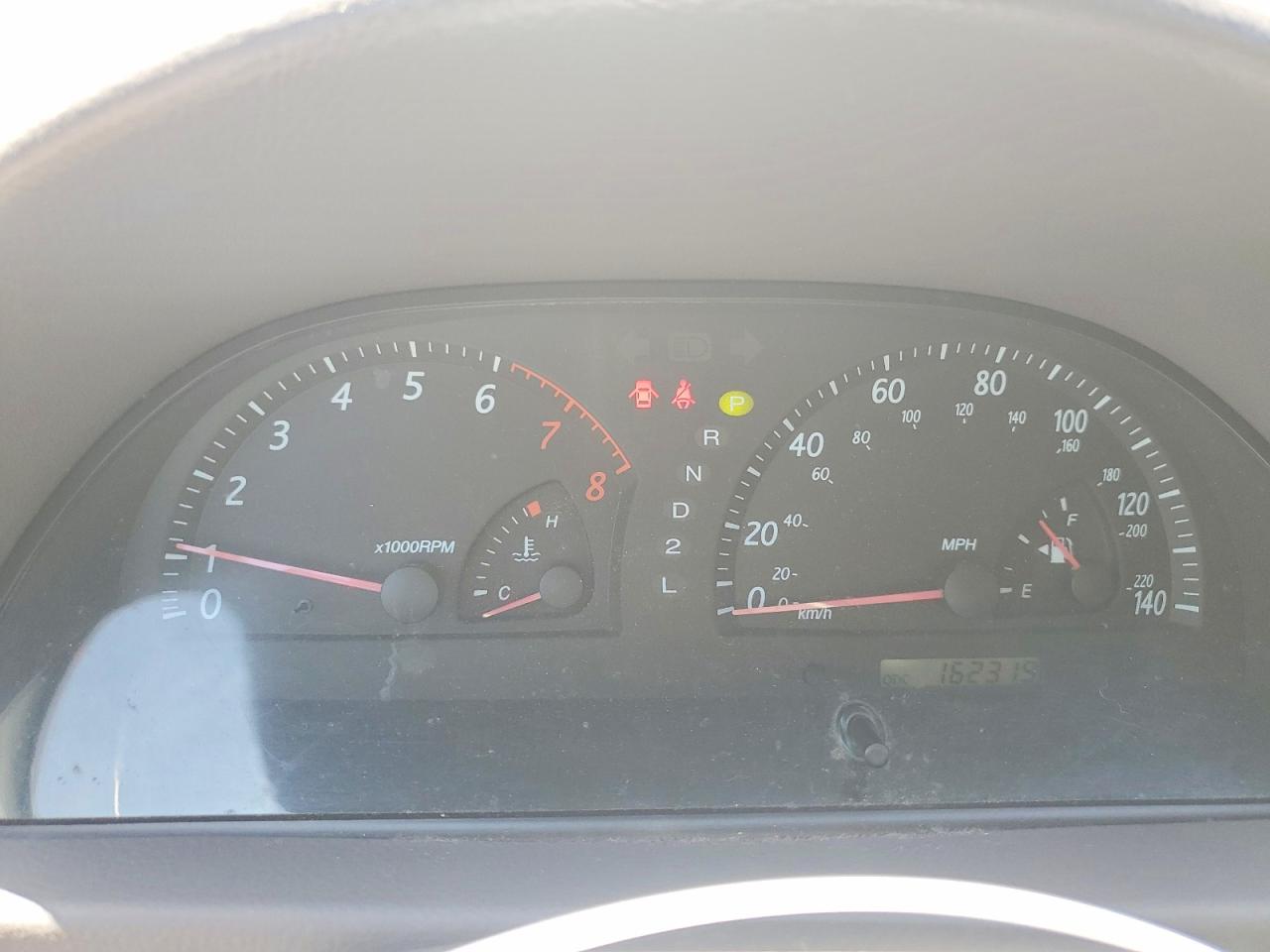 2004 Toyota Camry Le Silver vin: 4T1BE32K44U274628