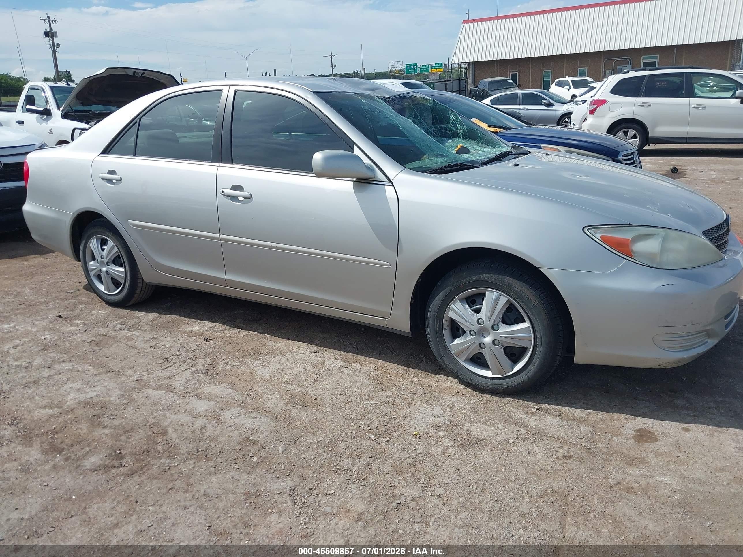 2004 Toyota Camry Le Серебряный vin: 4T1BE32K44U351109