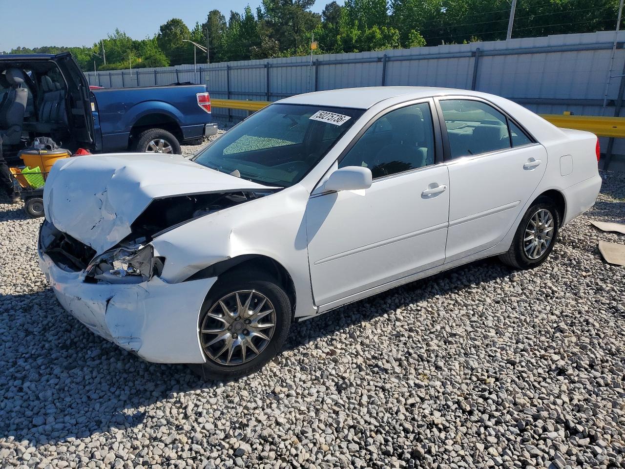 2004 Toyota Camry Le White vin: 4T1BE32K44U352633