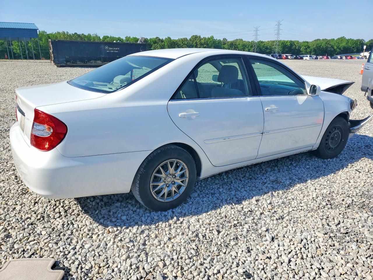 2004 Toyota Camry Le White vin: 4T1BE32K44U352633