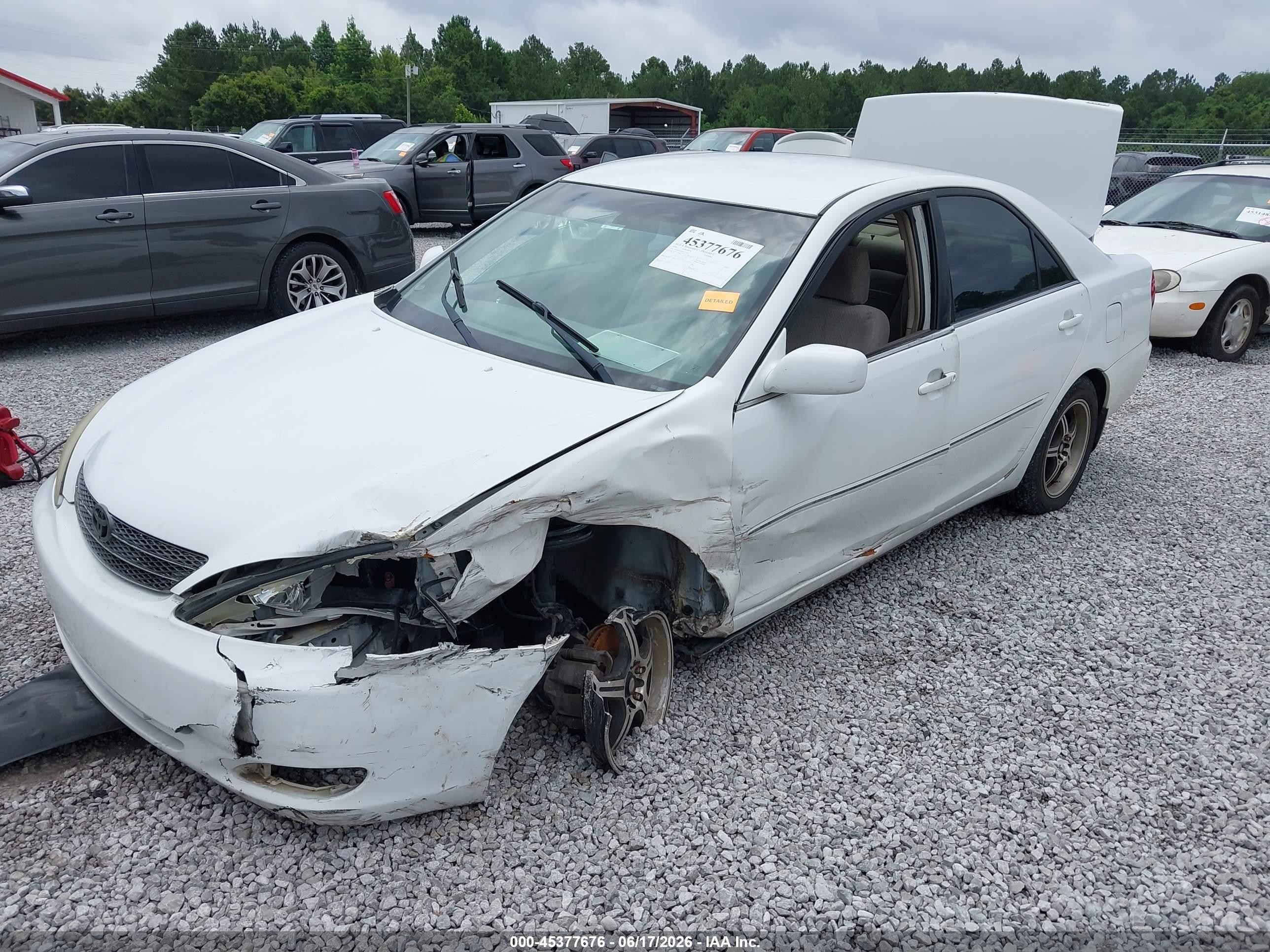 2004 Toyota Camry Xle White vin: 4T1BE32K44U353037