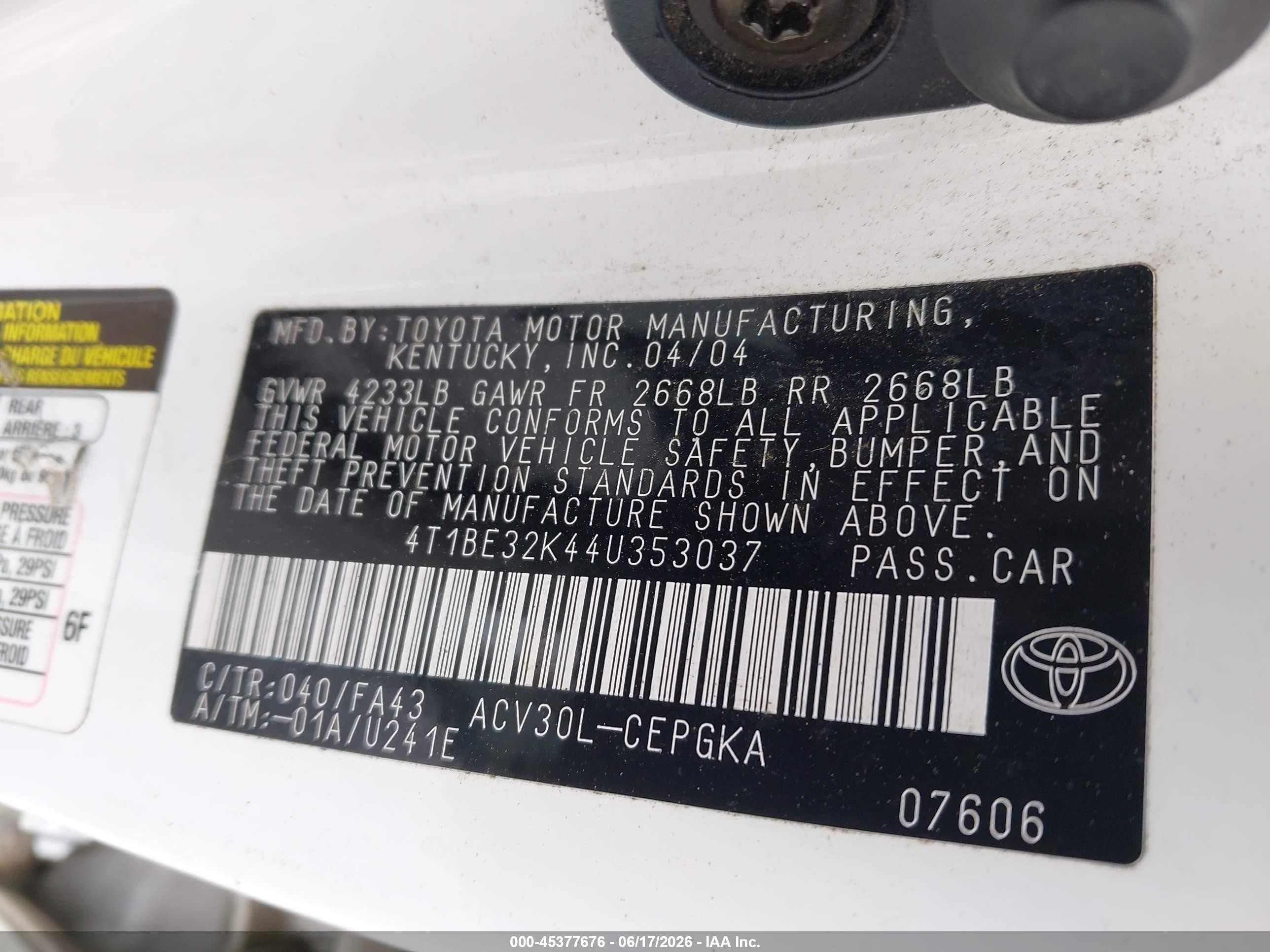 2004 Toyota Camry Xle White vin: 4T1BE32K44U353037