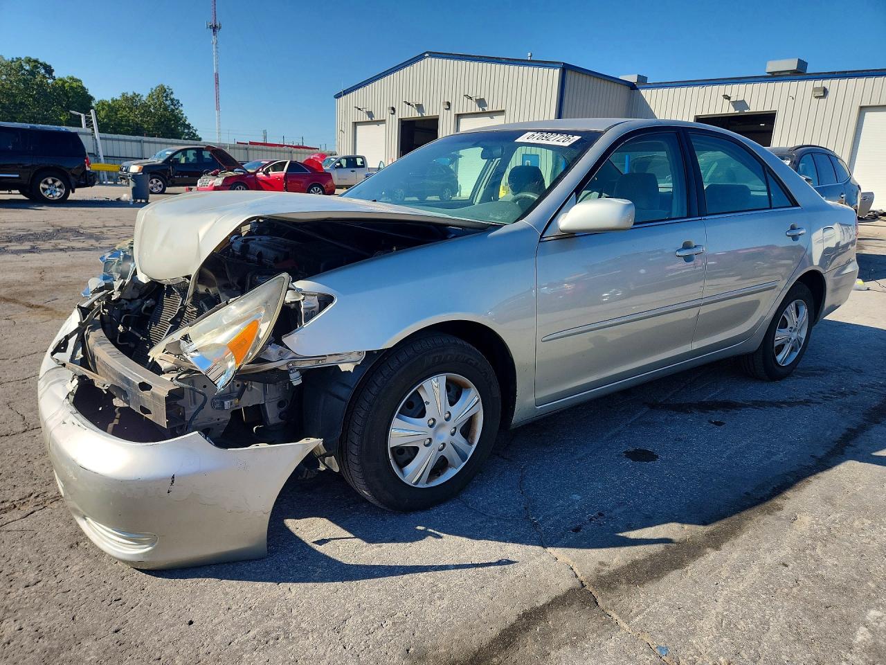 2004 Toyota Camry Le Silver vin: 4T1BE32K44U366242