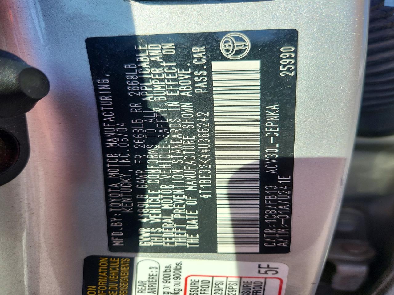 2004 Toyota Camry Le Silver vin: 4T1BE32K44U366242