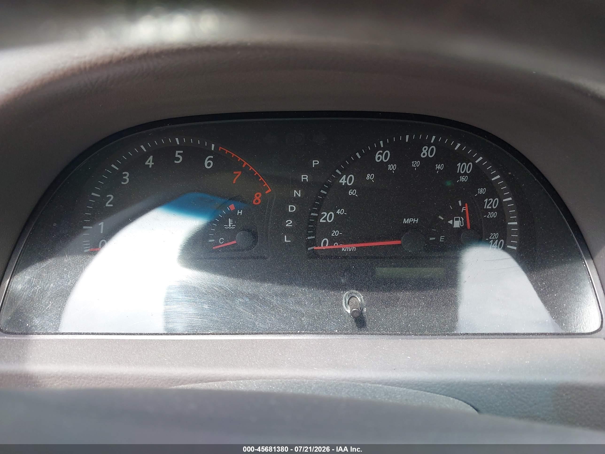 2004 Toyota Camry Le Gray vin: 4T1BE32K44U826726