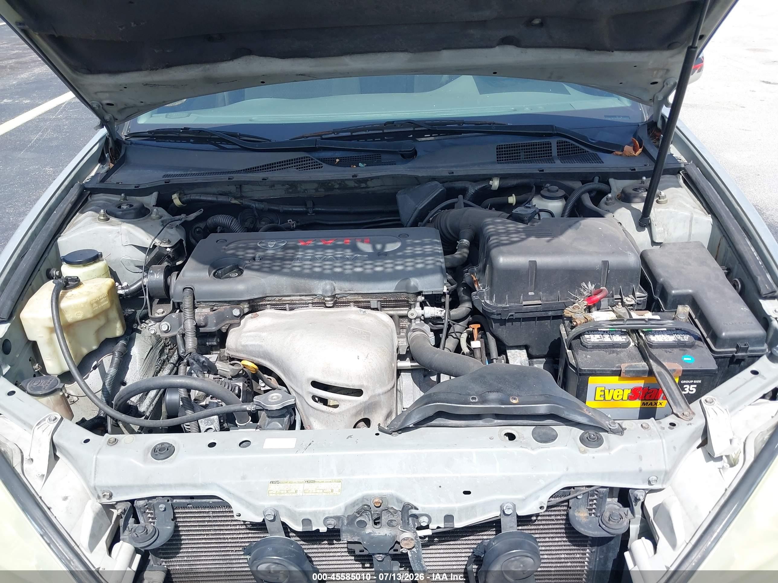 2004 Toyota Camry Le Серебряный vin: 4T1BE32K44U827164