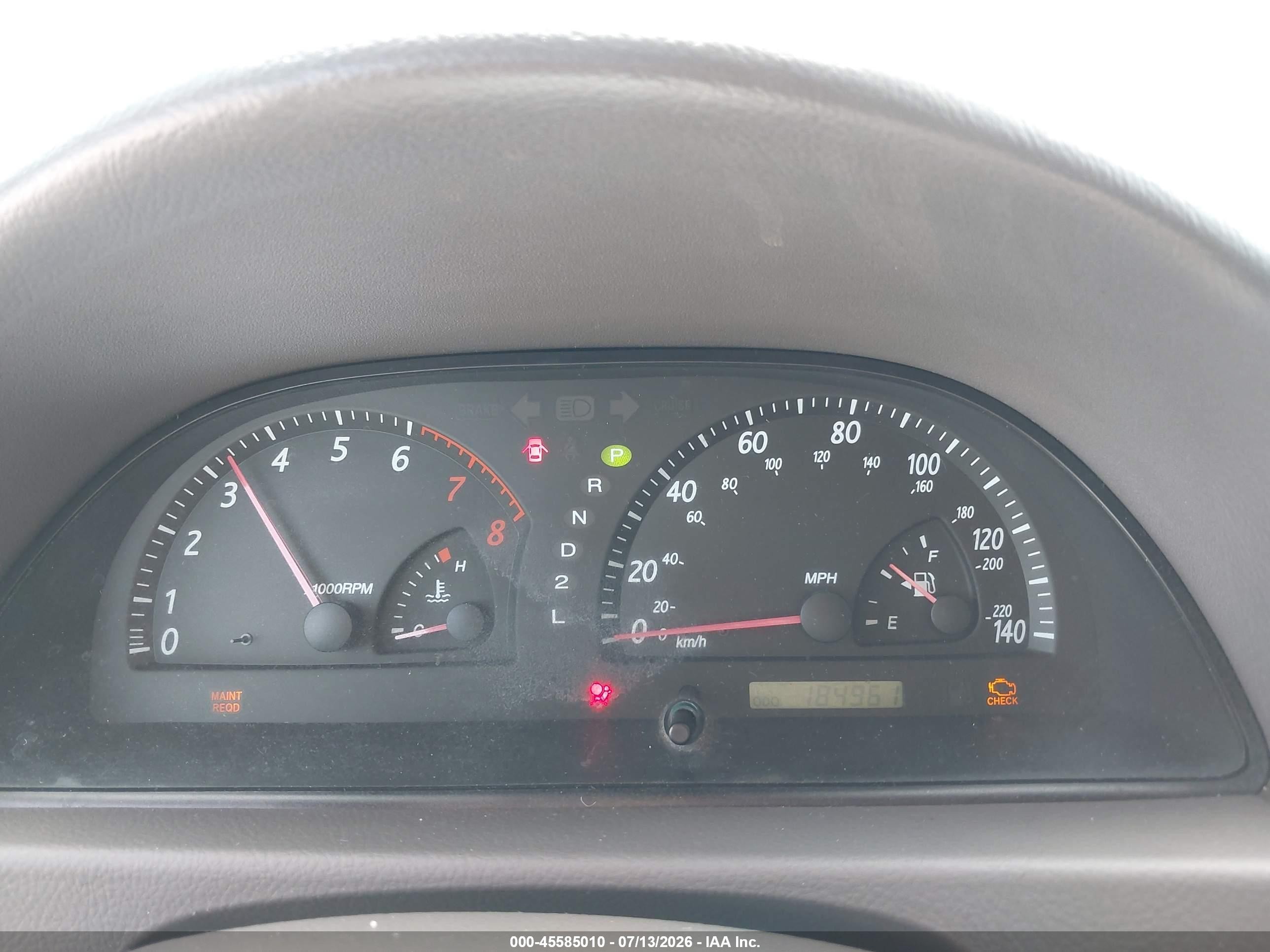 2004 Toyota Camry Le Серебряный vin: 4T1BE32K44U827164
