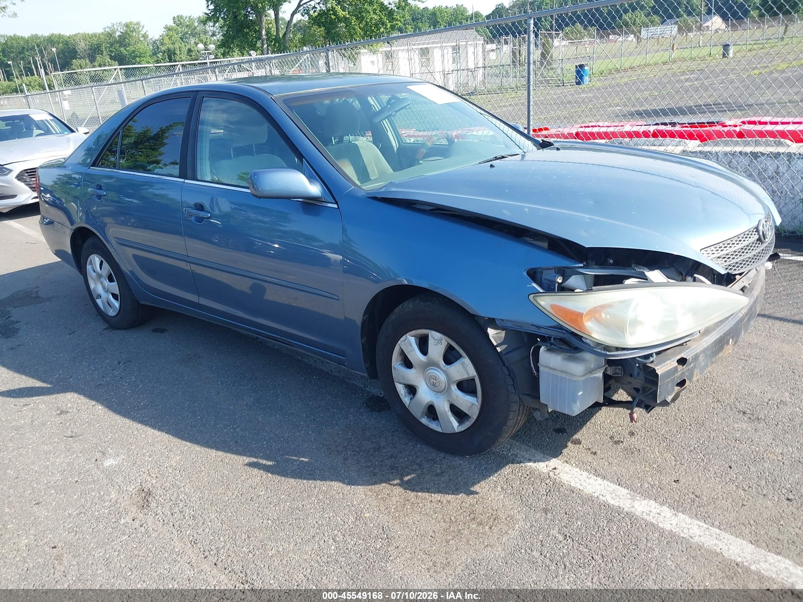 2004 Toyota Camry Le Blue vin: 4T1BE32K44U835409