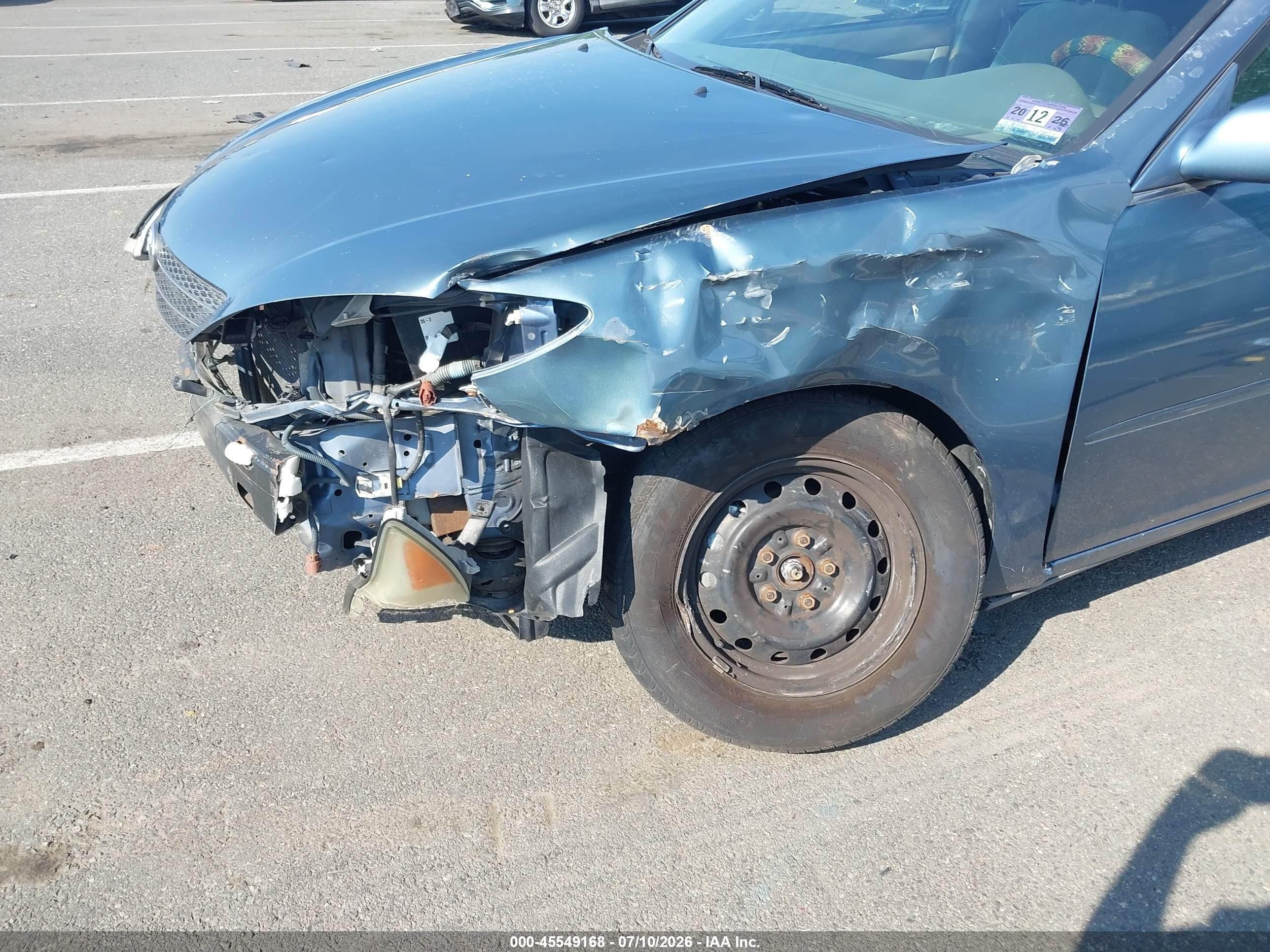 2004 Toyota Camry Le Blue vin: 4T1BE32K44U835409